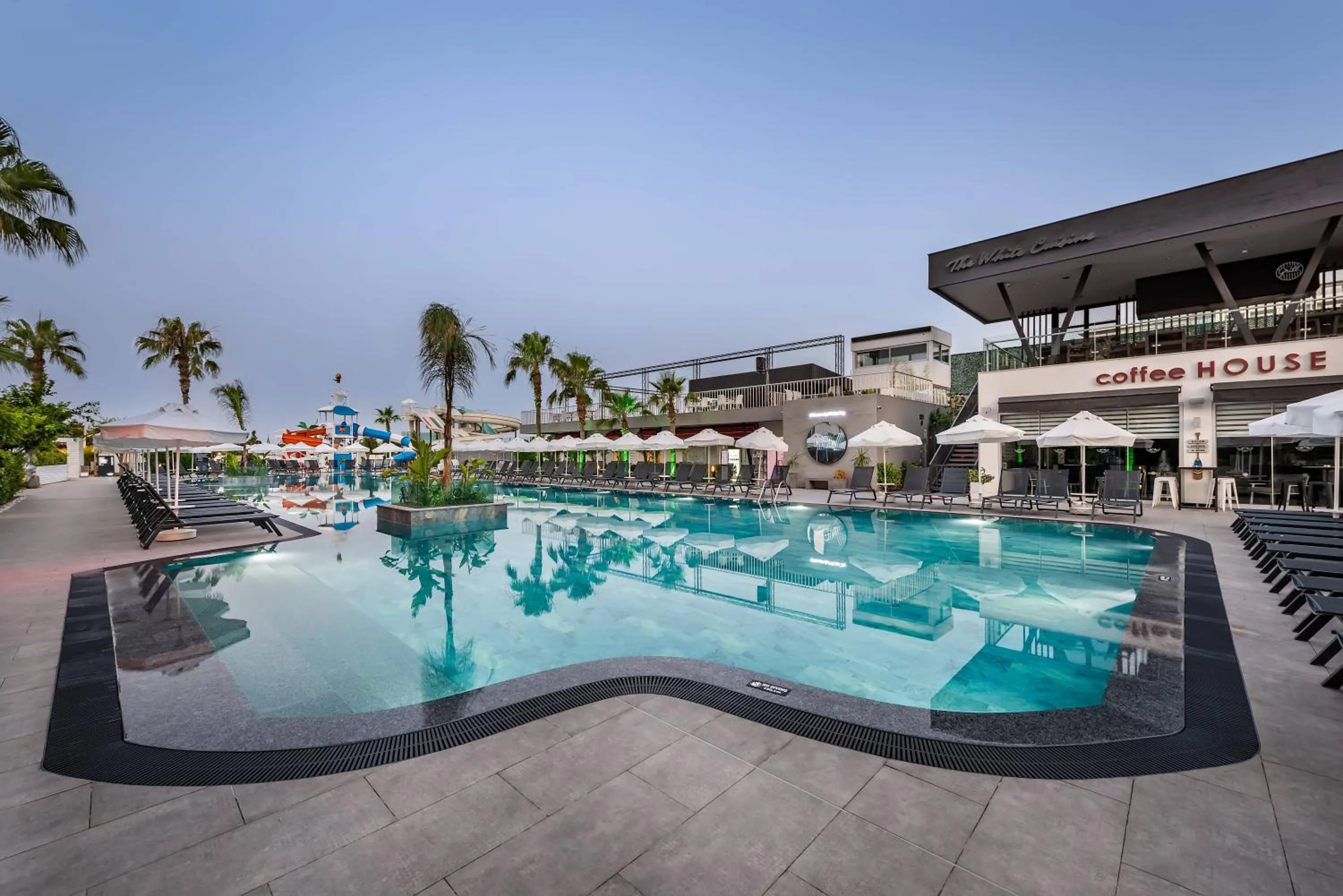Swimming pool in White City Resort Hotel - Ultra All Inclusive