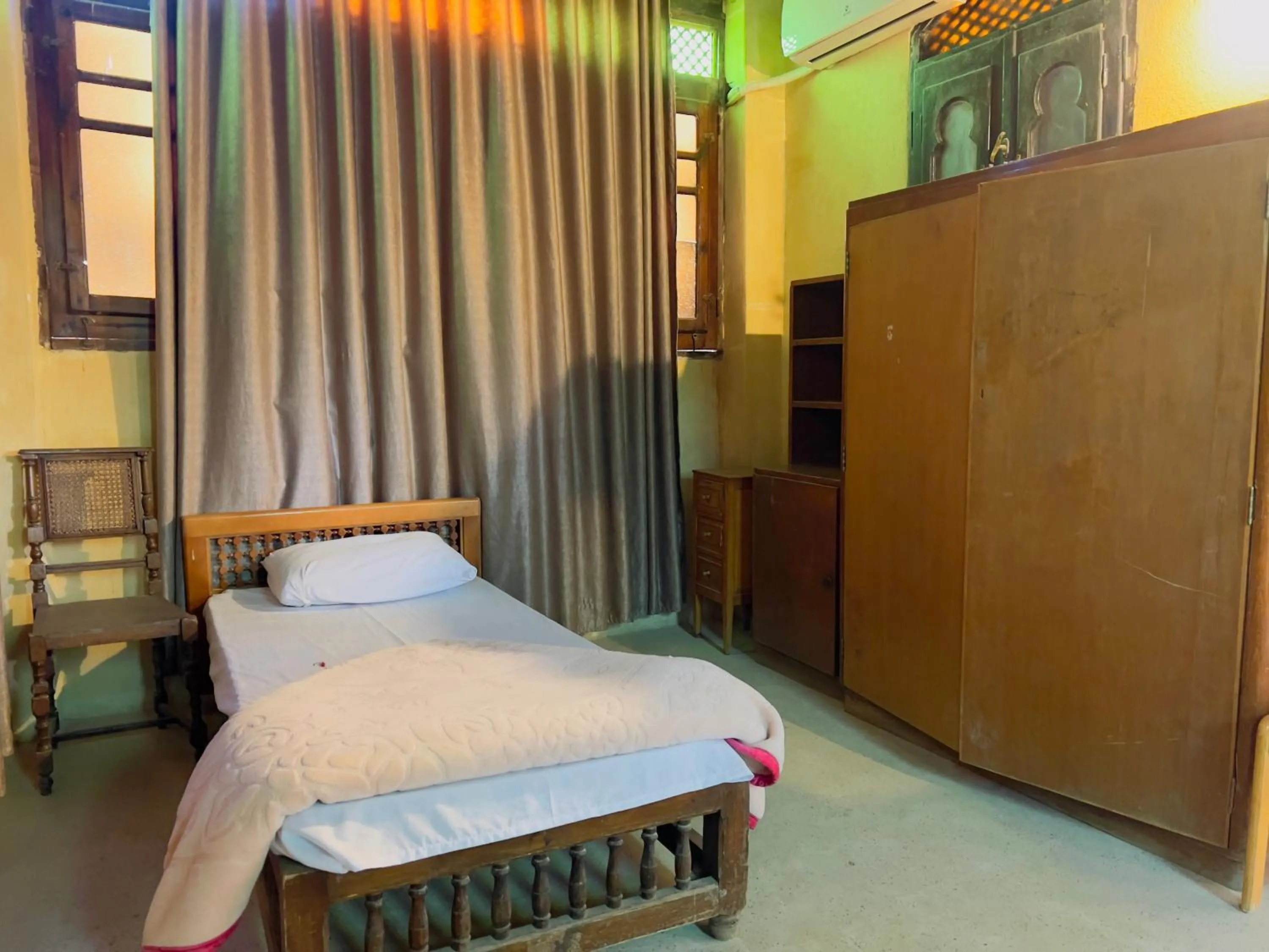 Bed in Zad El Mosafer Guest House