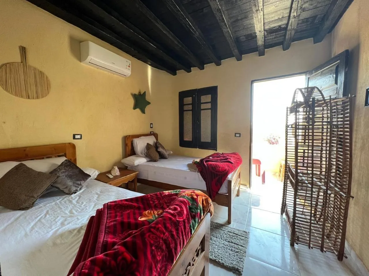 Bed in Zad El Mosafer Guest House