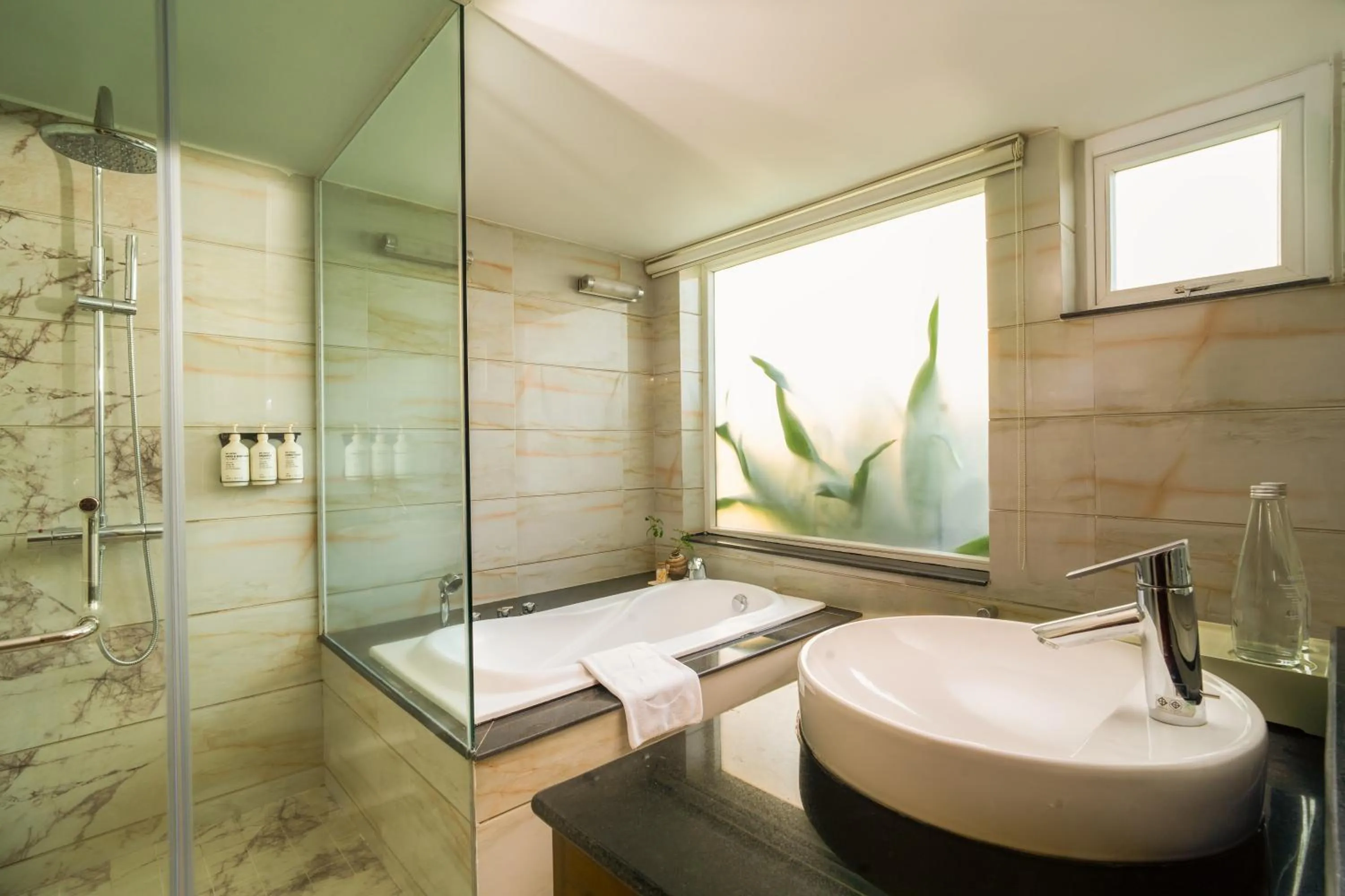 Famiana Resort & Spa - Breakfast is served as Brunch 6AM30 to 1PM