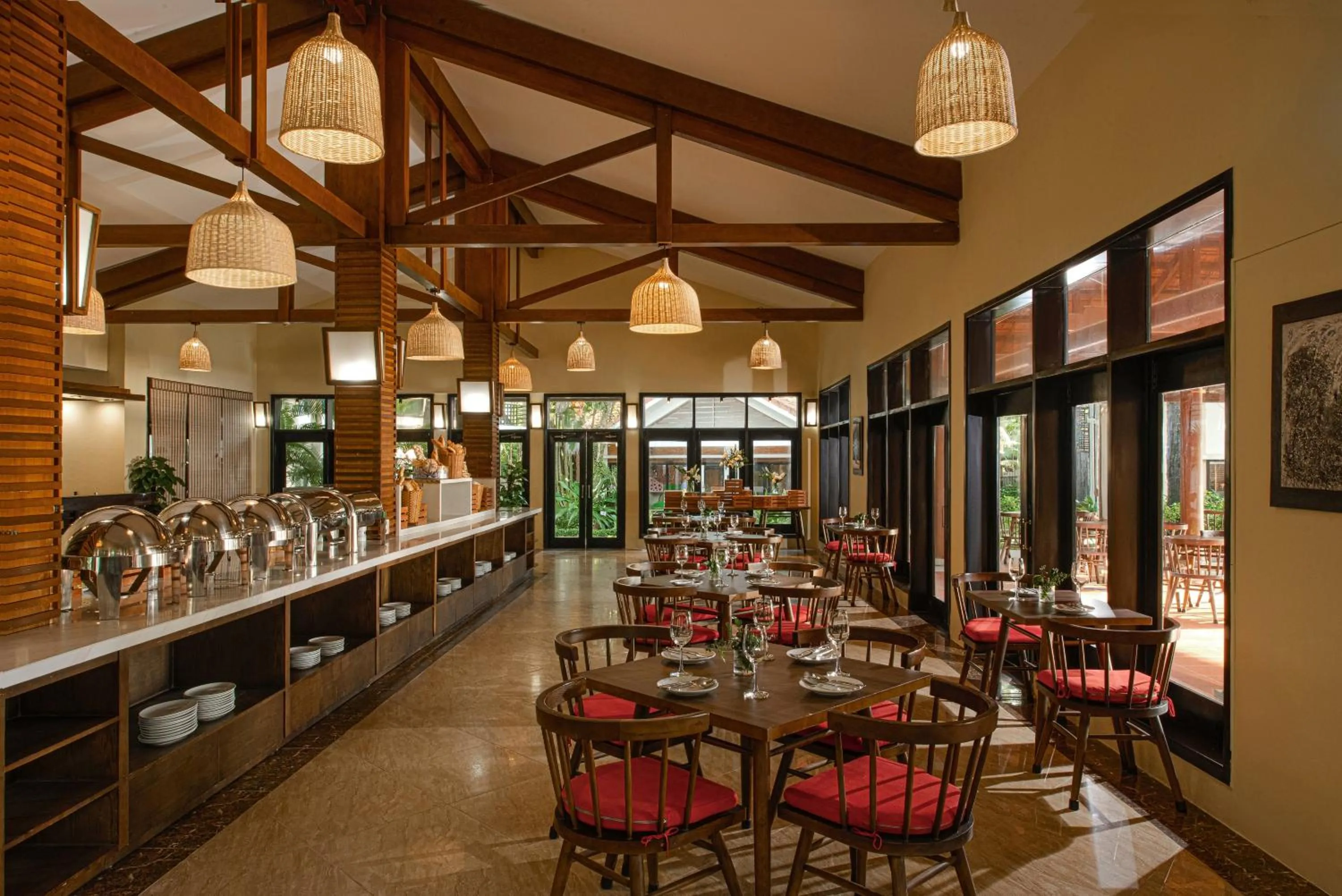 Famiana Resort & Spa - Breakfast is served as Brunch 6AM30 to 1PM