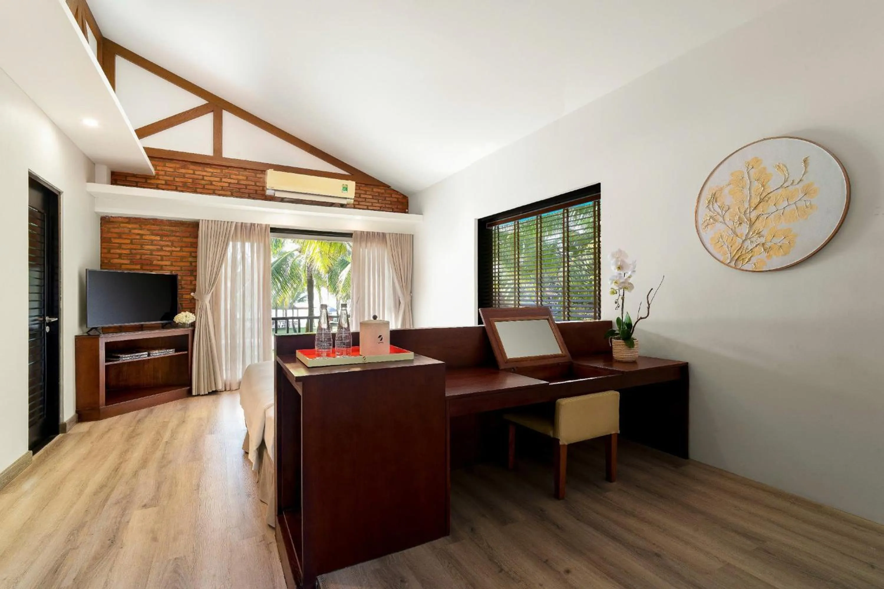 Famiana Resort & Spa - Breakfast is served as Brunch 6AM30 to 1PM