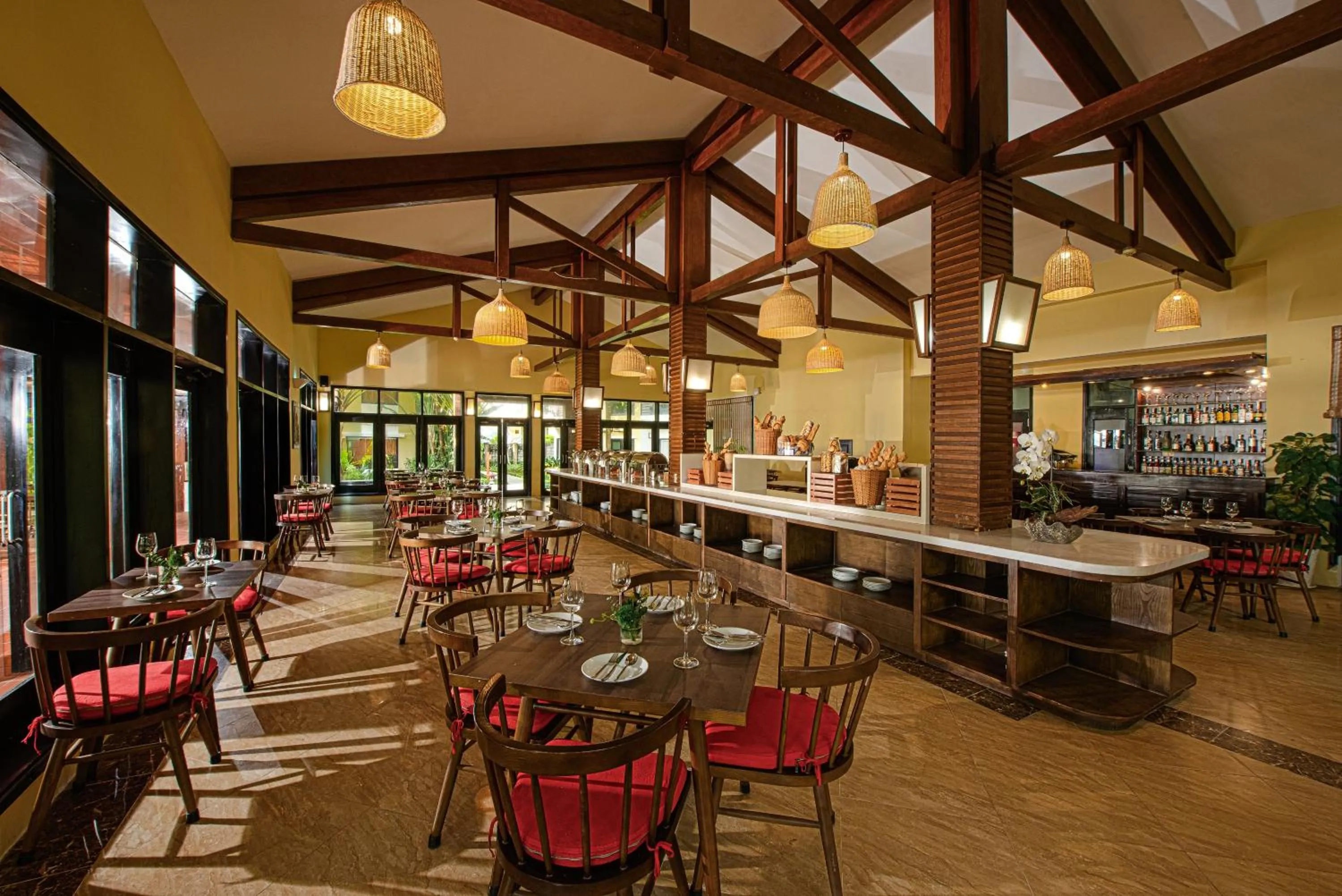 Famiana Resort & Spa - Breakfast is served as Brunch 6AM30 to 1PM