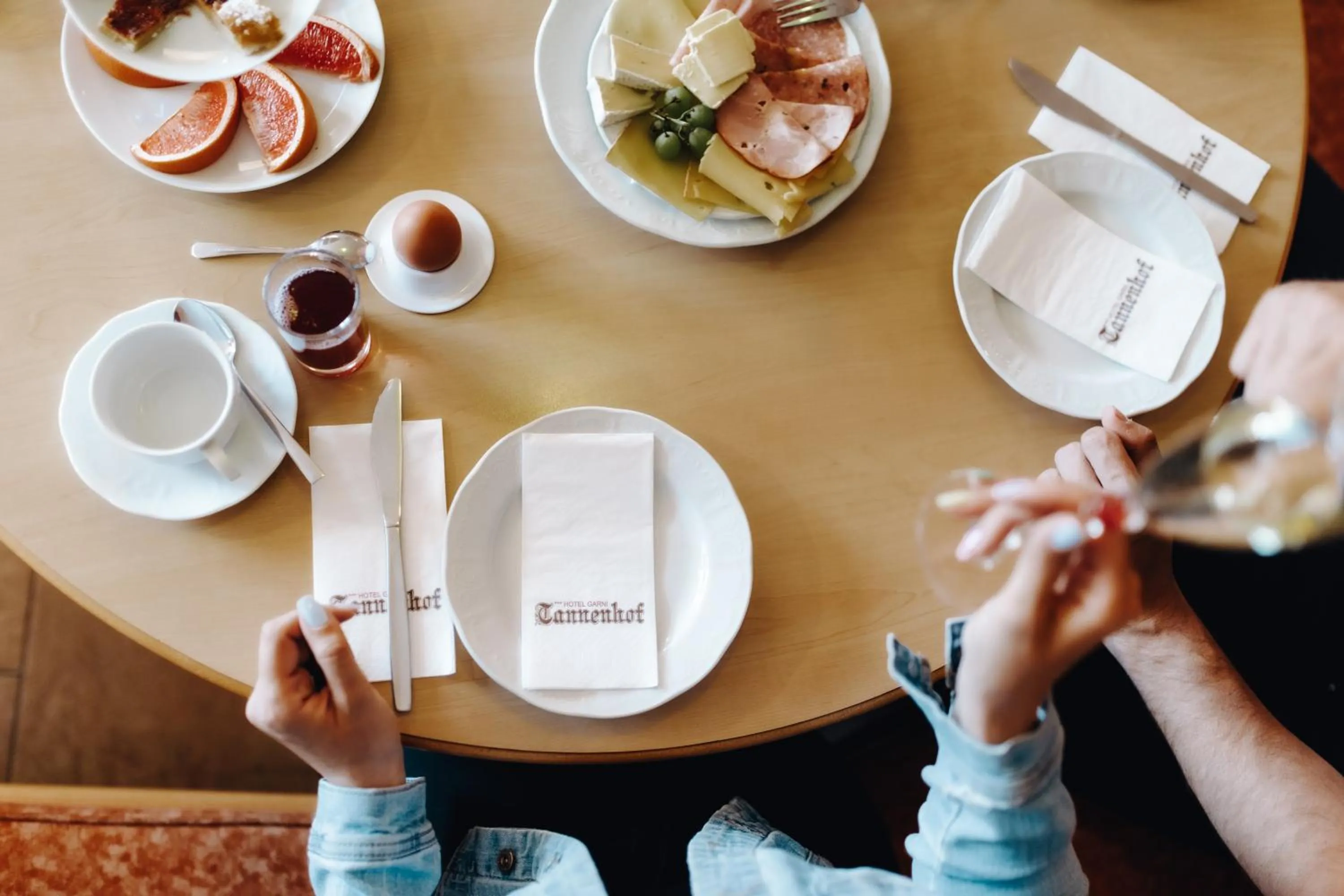 Breakfast in Hotel Garni Tannenhof