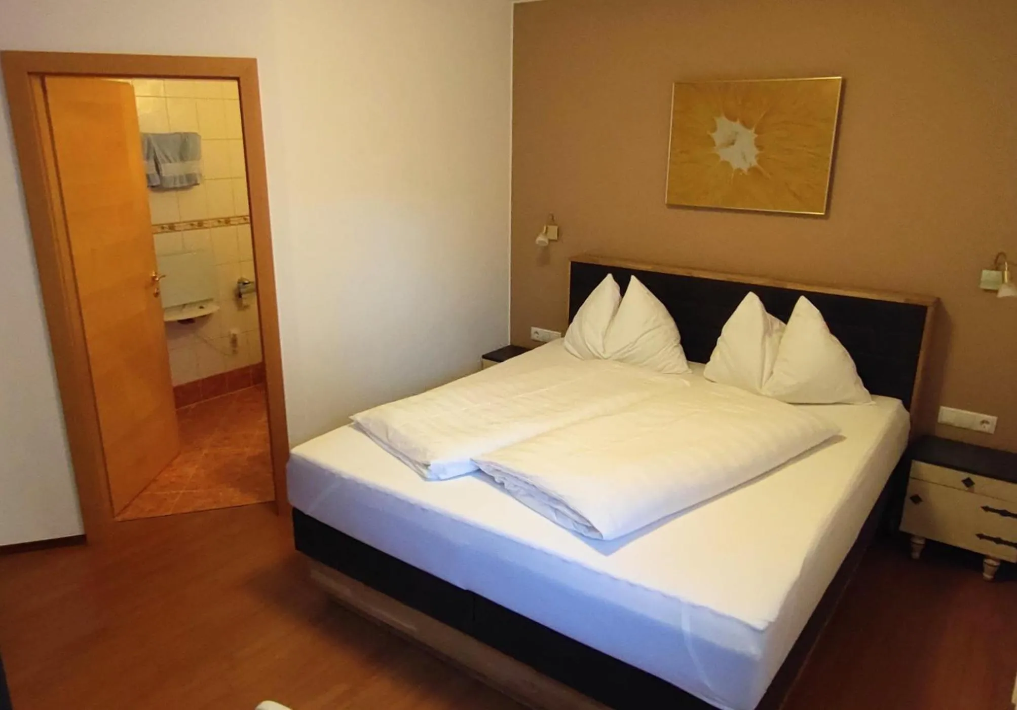 Bedroom, Bed in Hotel Garni Tannenhof