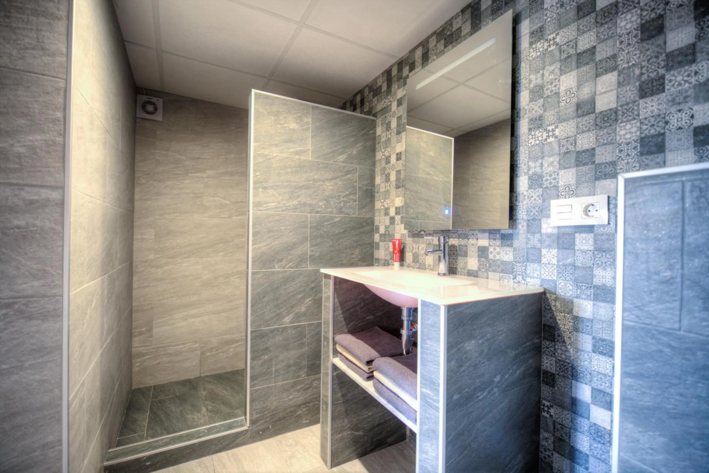 Bathroom in Casa Almendros