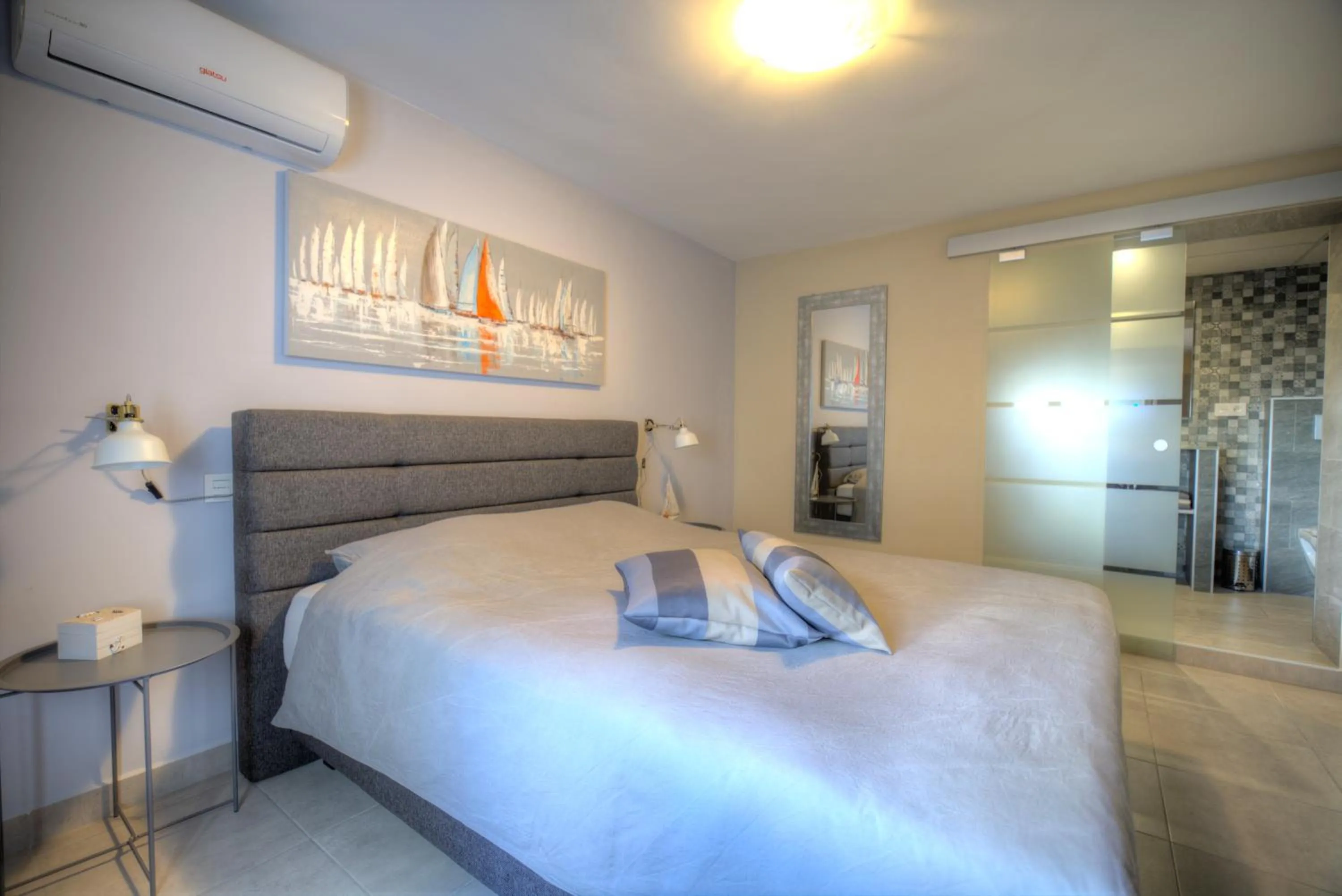 Photo of the whole room, Bed in Casa Almendros