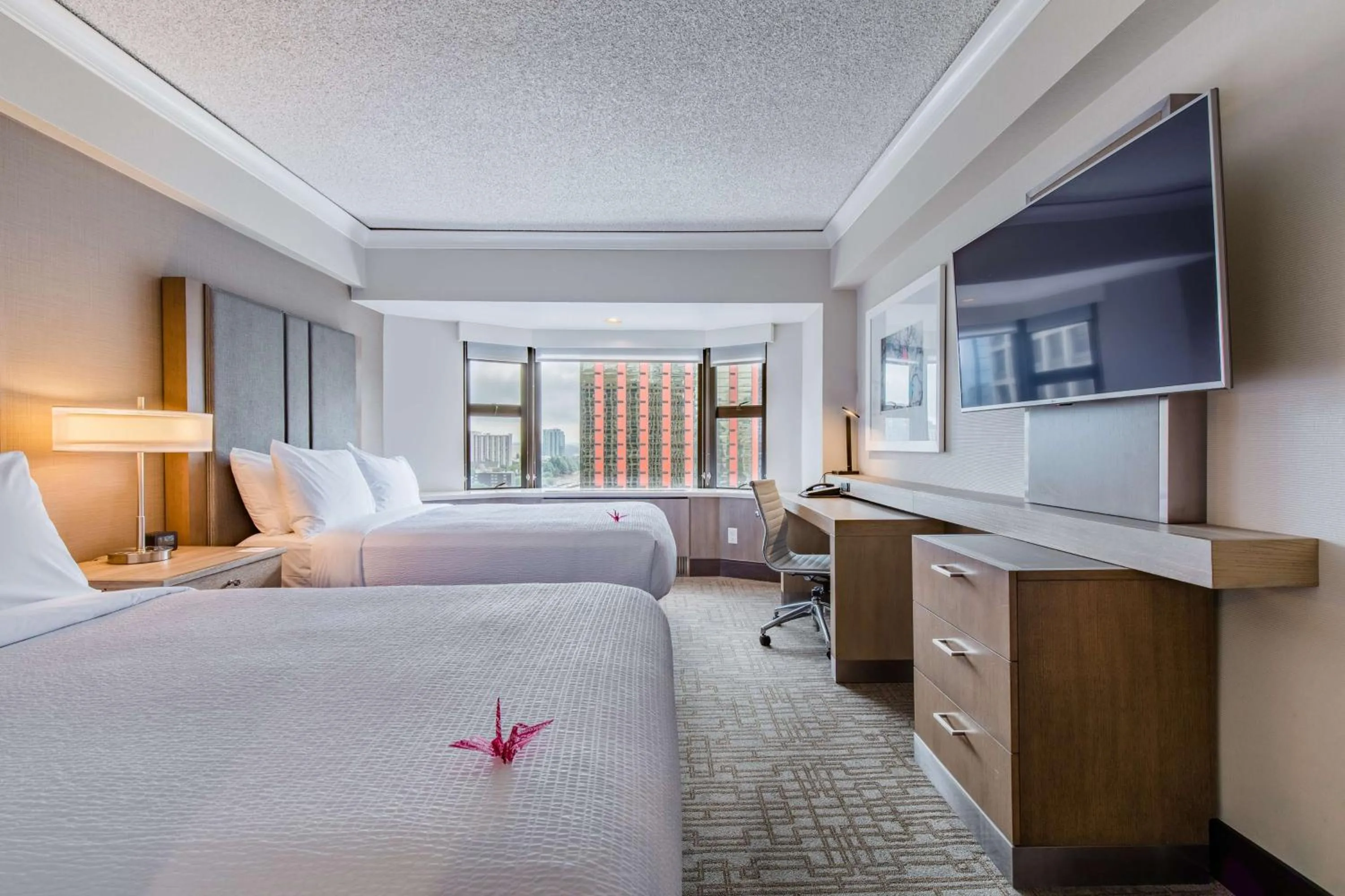 Bedroom, Bed in Coast Seattle Downtown Hotel by APA