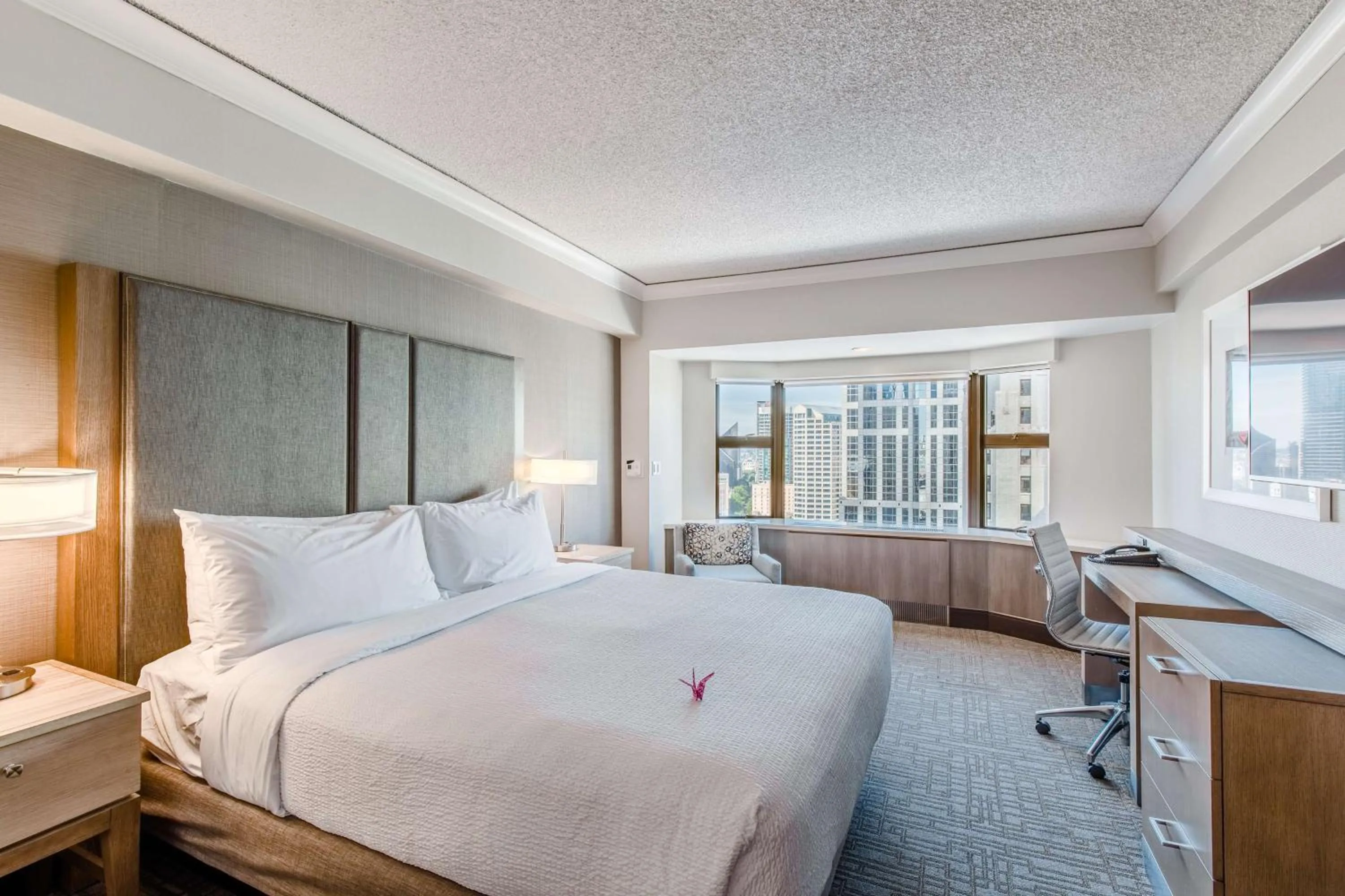 Bedroom, Bed in Coast Seattle Downtown Hotel by APA