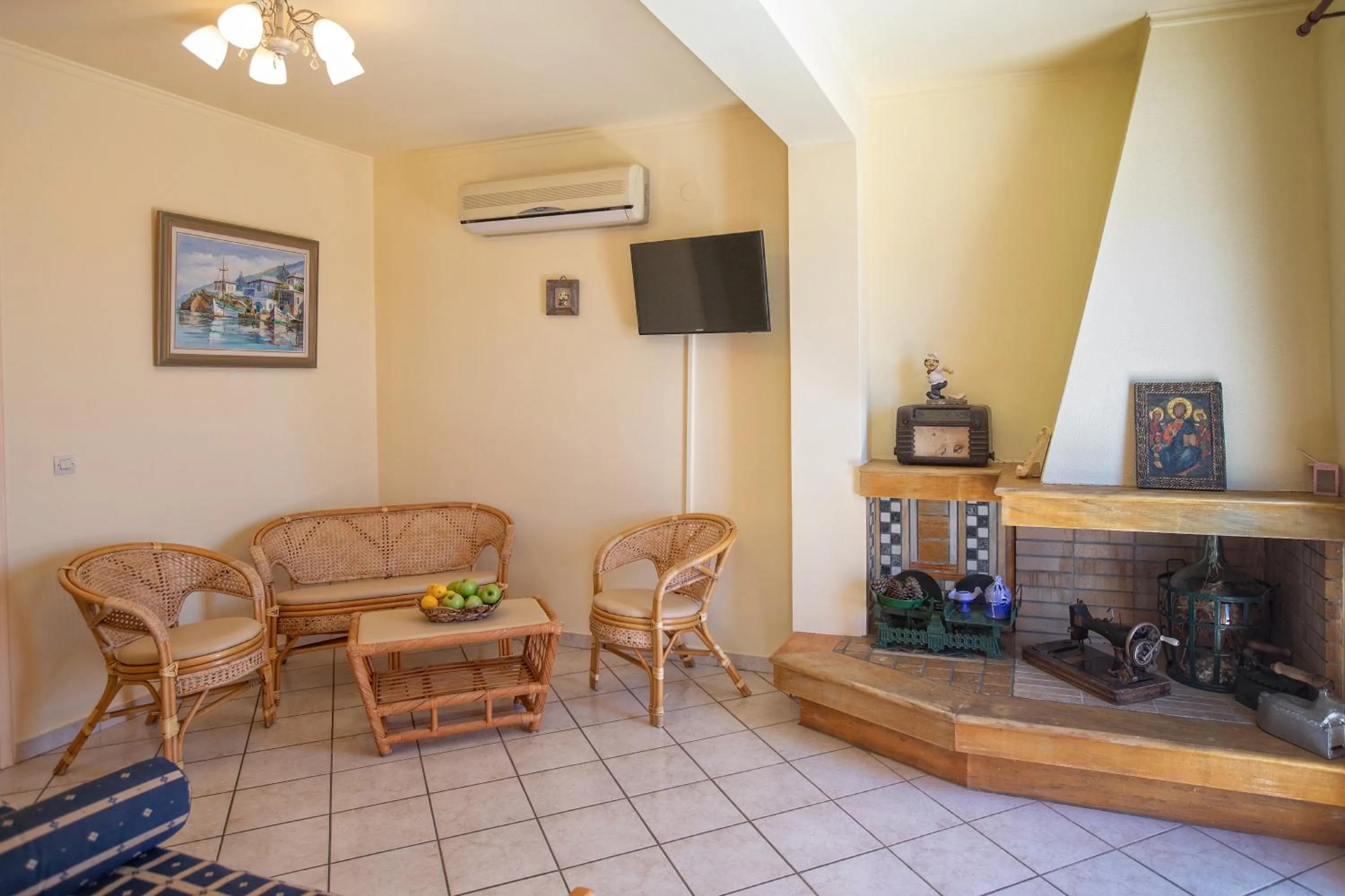 Living room in Garbis Villas & Apartments