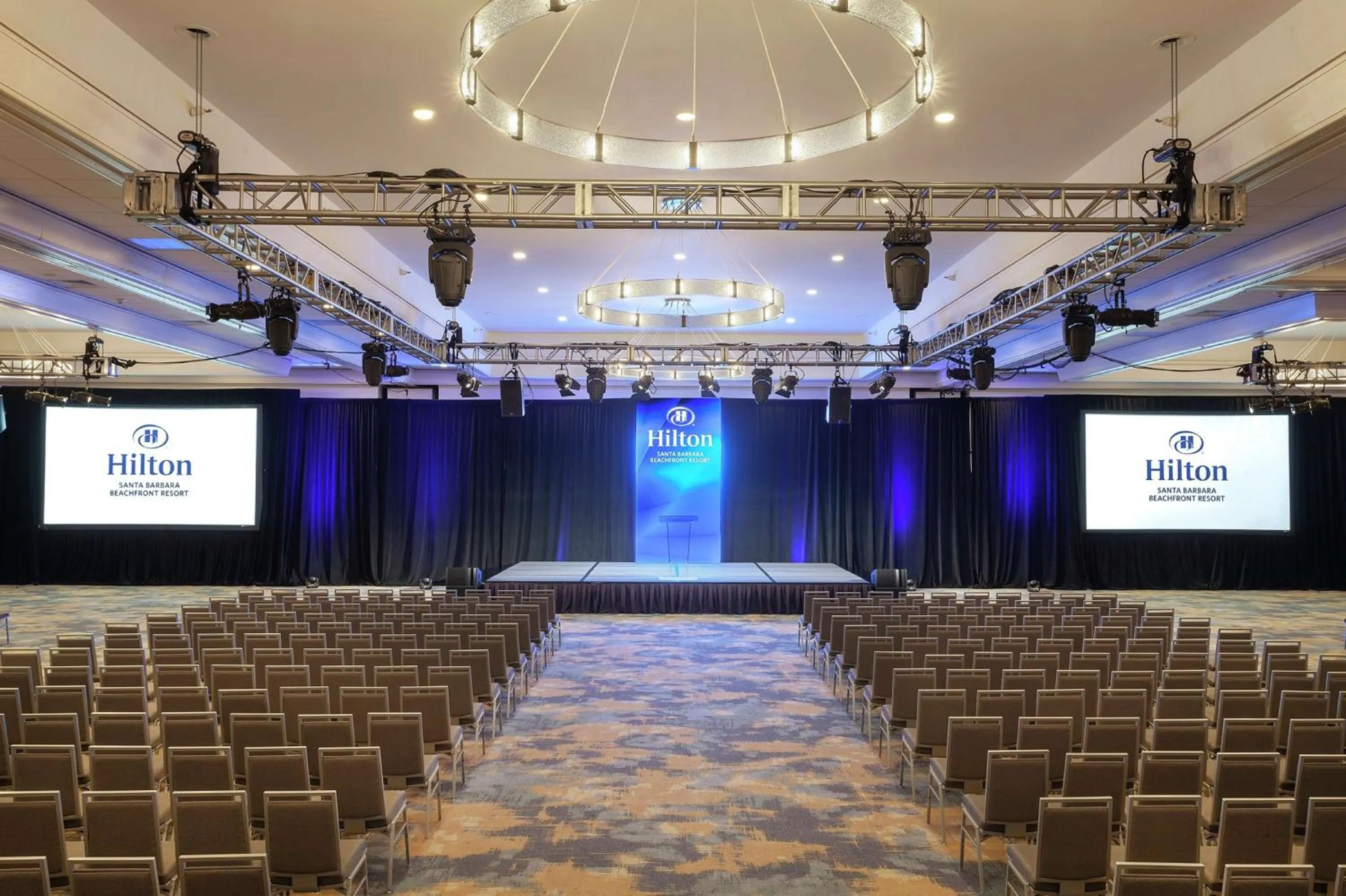 Meeting/conference room in Hilton Santa Barbara Beachfront Resort