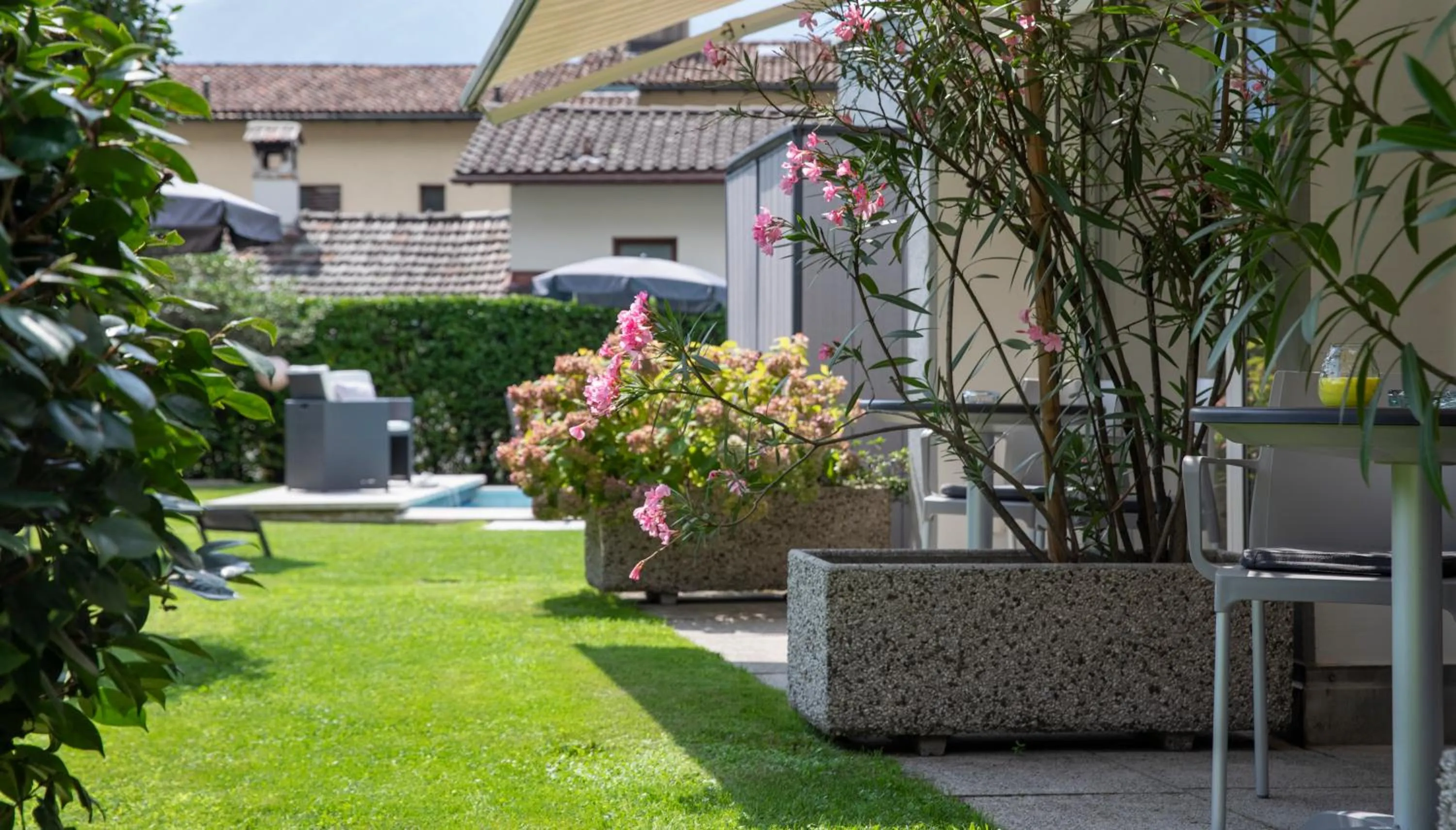 Property building in Smart-HOTEL MINUSIO, a Swiss Quality Hotel