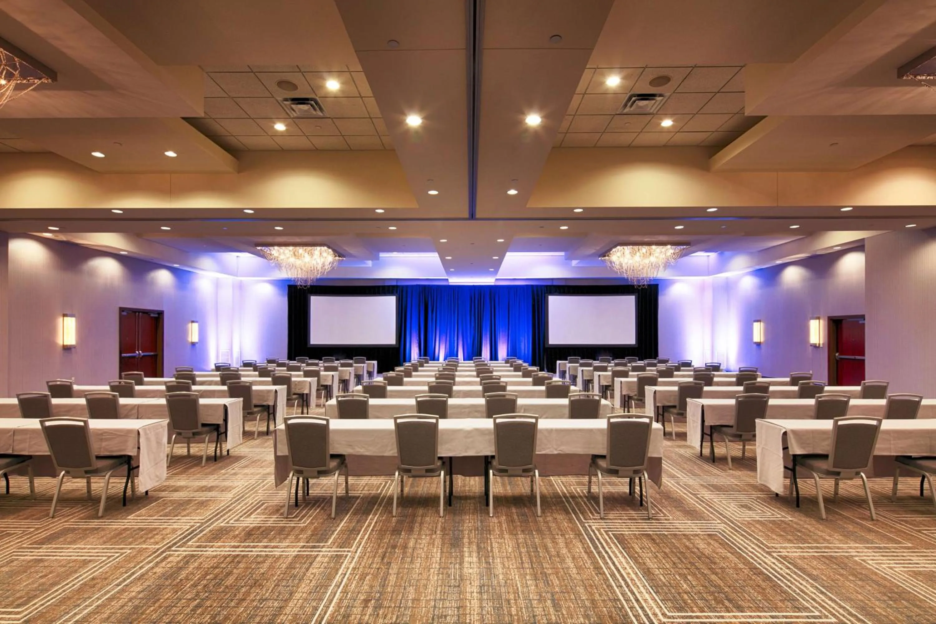 Meeting/conference room in Hilton Minneapolis Bloomington