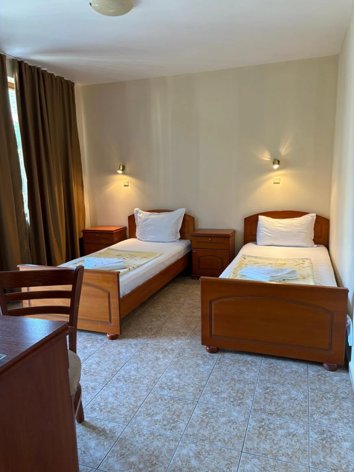 Bed in Family Hotel Chris