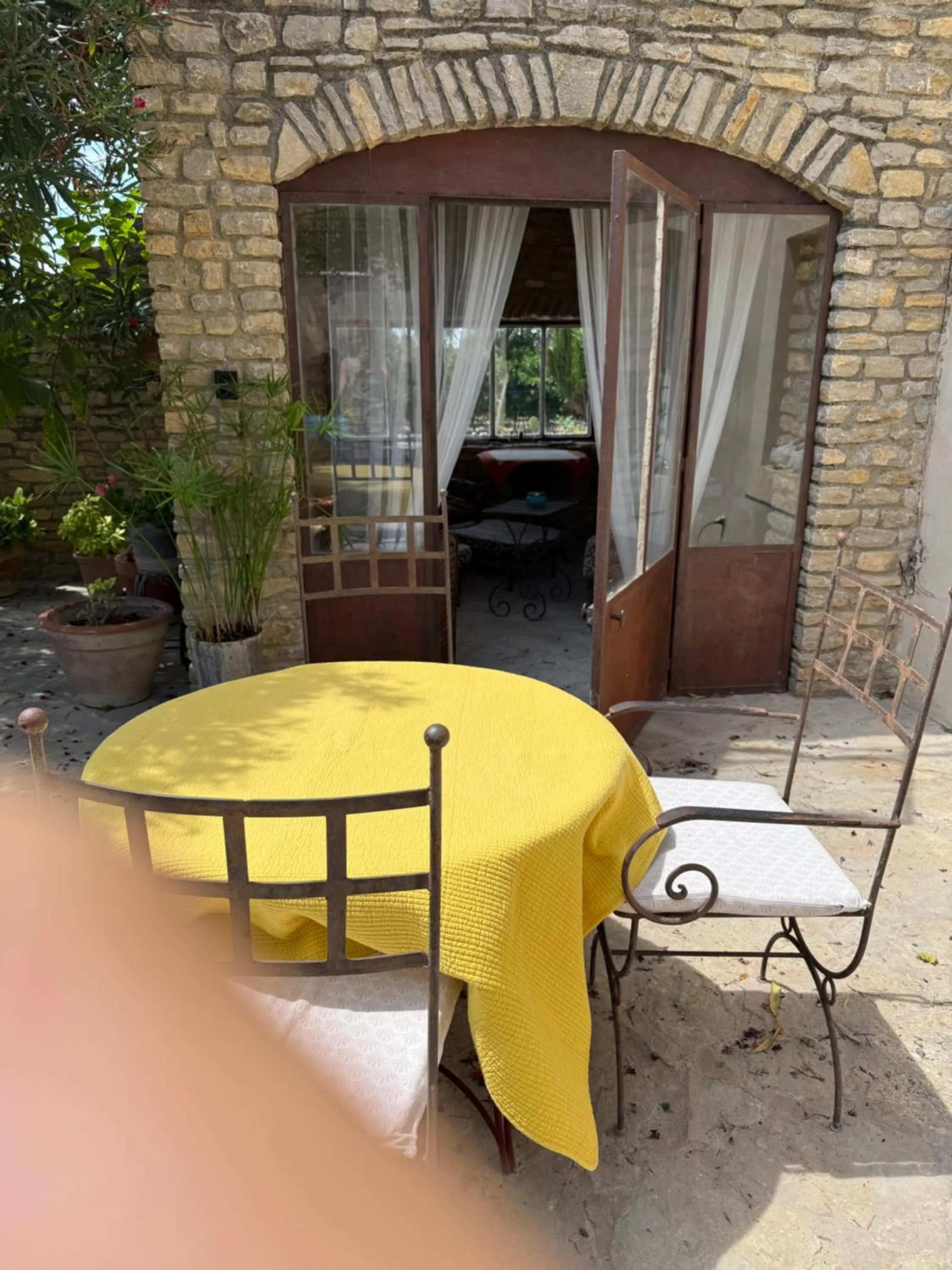 Patio in Mas des Armouriers