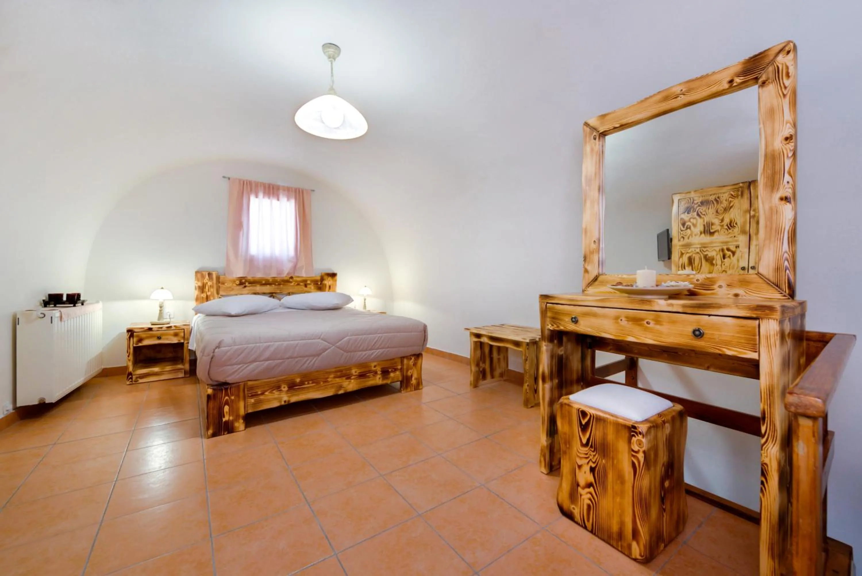 Bedroom, Bed in Villa Aegeon