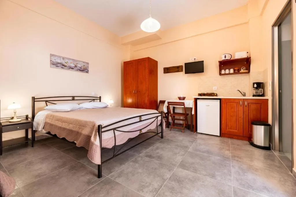 Bedroom, Bed in Villa Aegeon