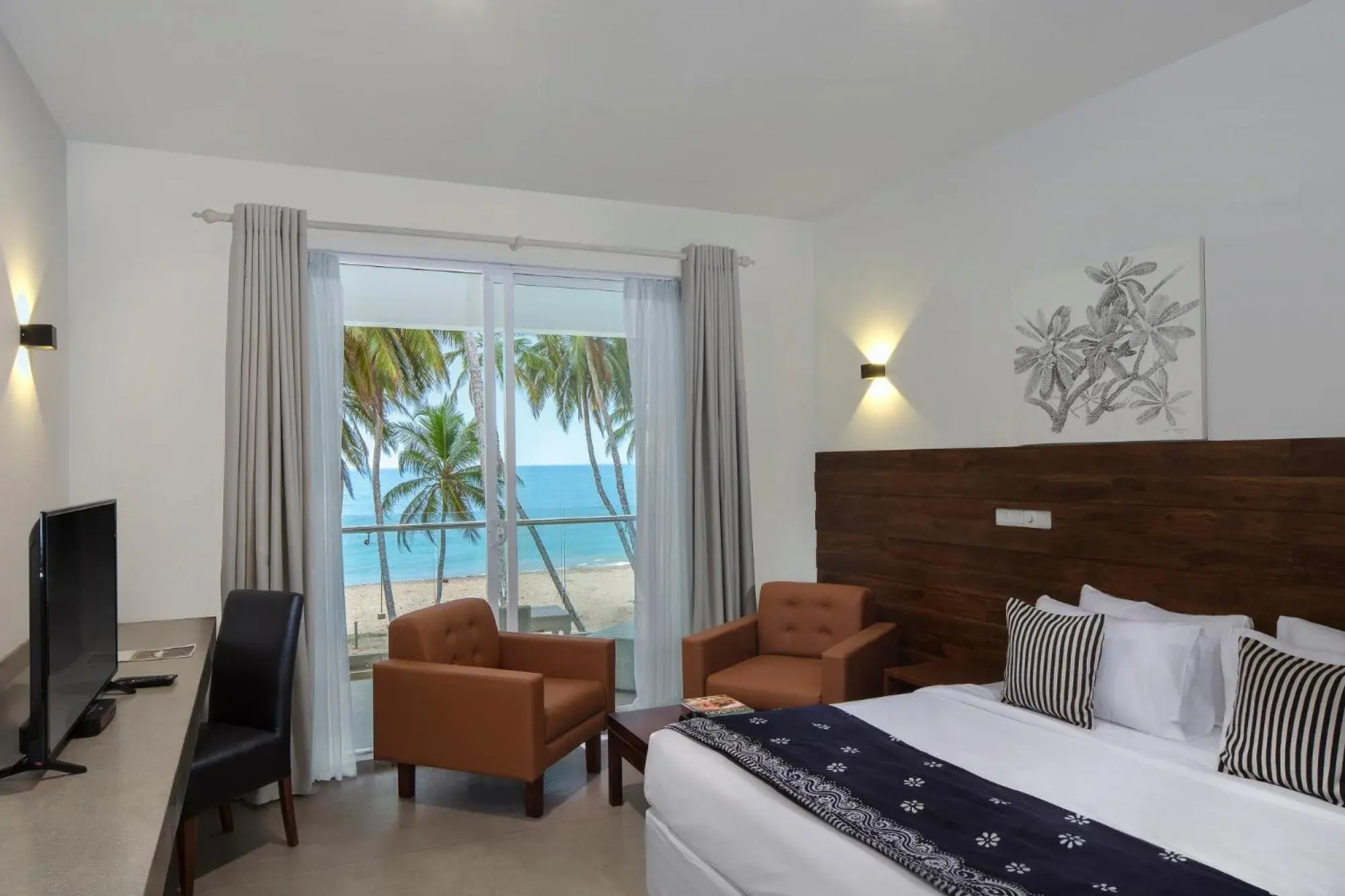 Deluxe Double Room with Balcony and Sea View in Serendivi Resort Villa Deluxe Double Room with Balcony and Sea View in Serendivi Resort Villa