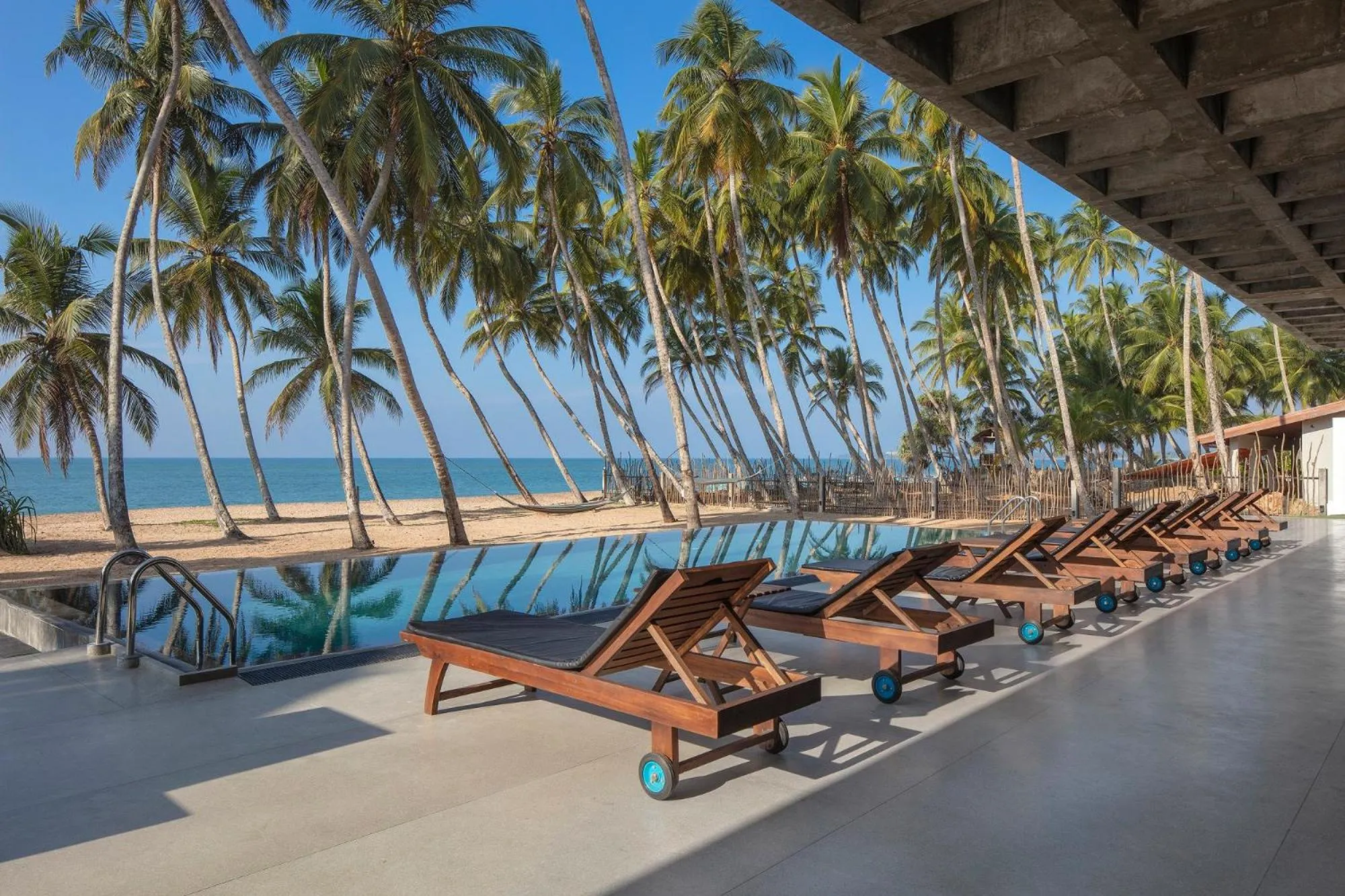 Swimming pool in Serendivi Resort Villa