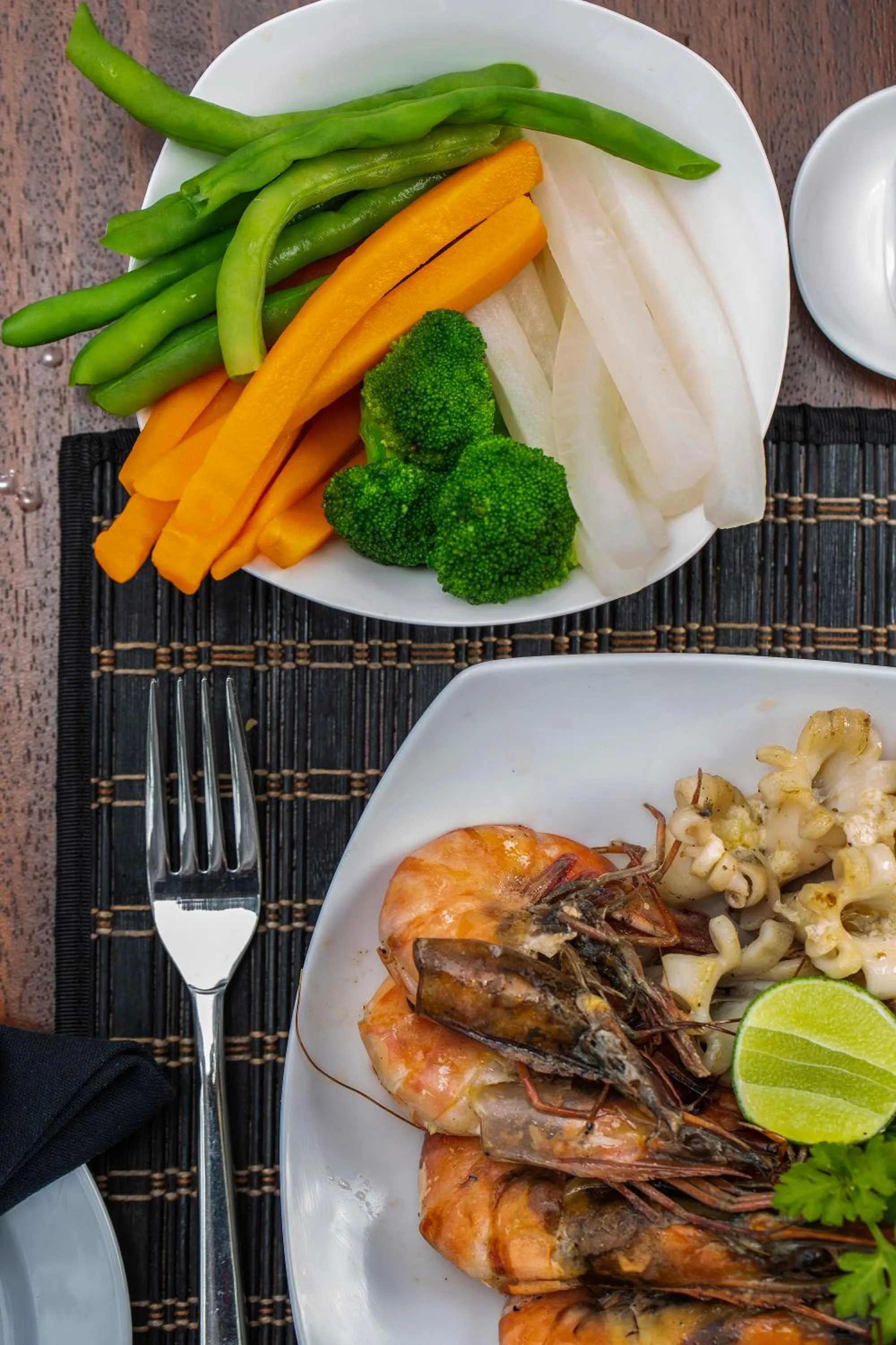 Lunch in Serendivi Resort Villa