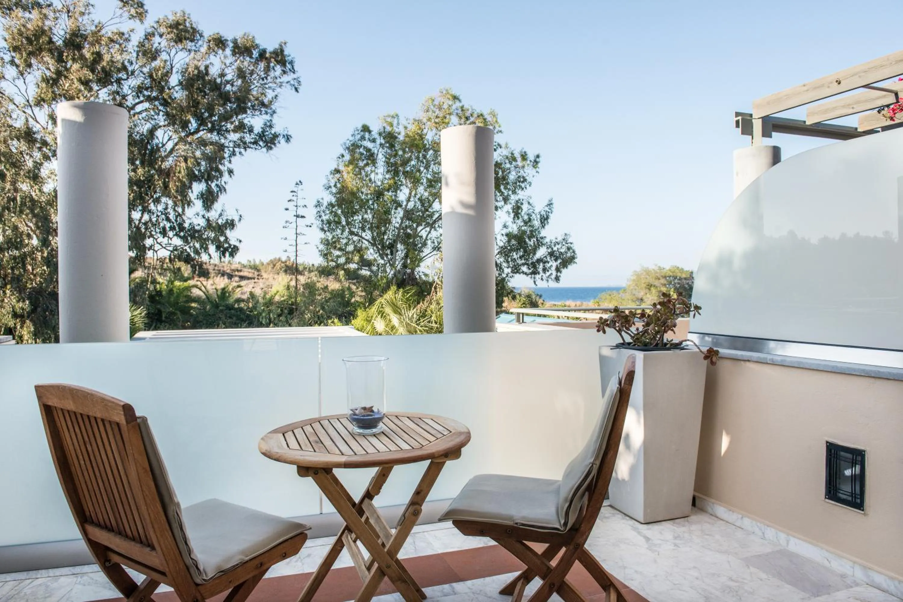 Patio in Forum Suites