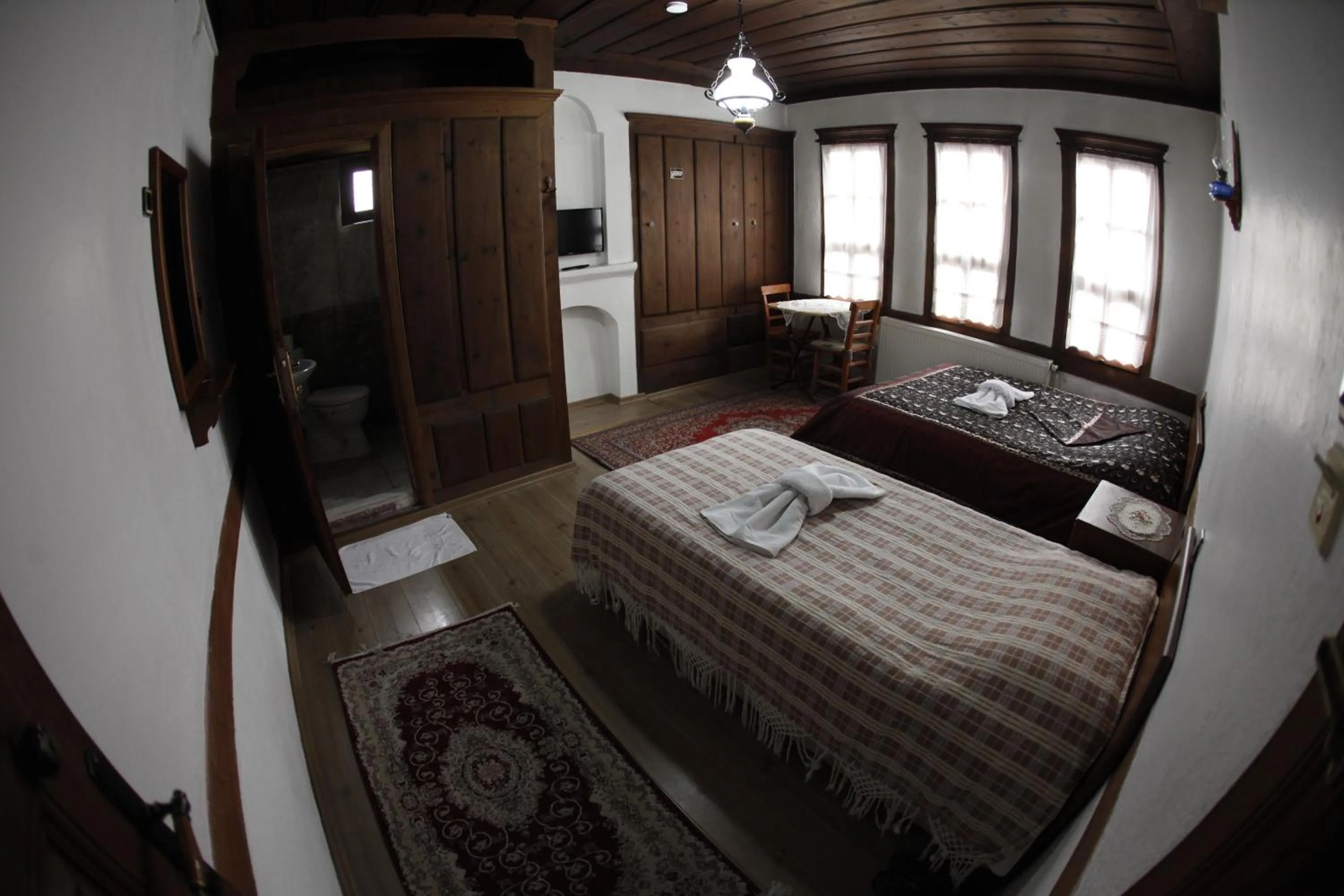 Bed in Arifbey Konak Hotel