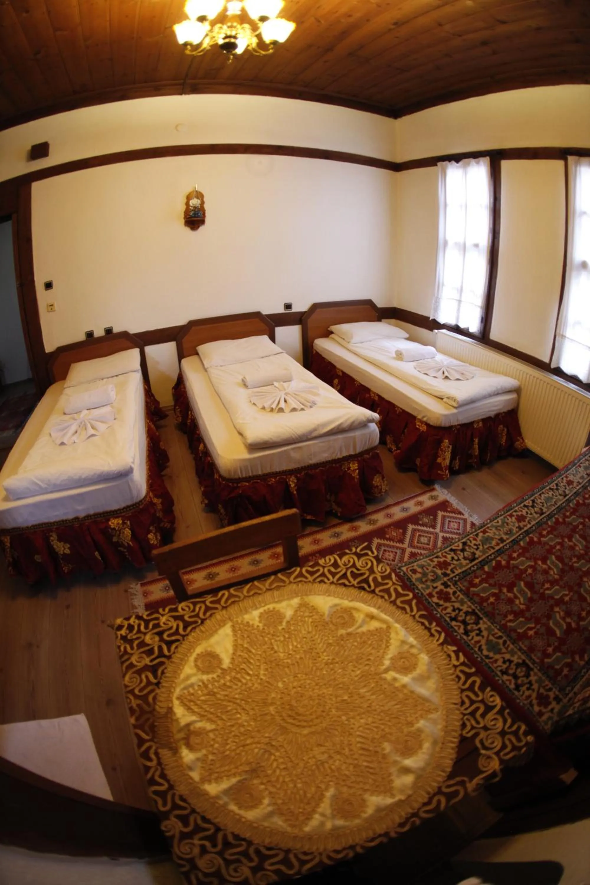 Bed in Arifbey Konak Hotel