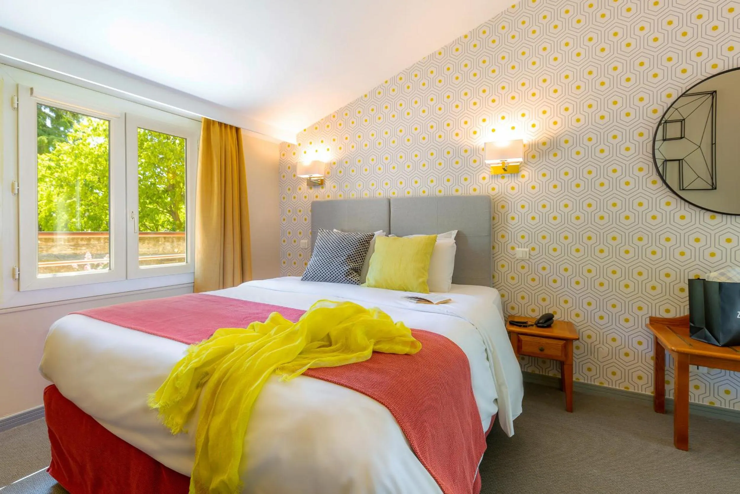 Bed in Kyriad Avignon - Palais des Papes