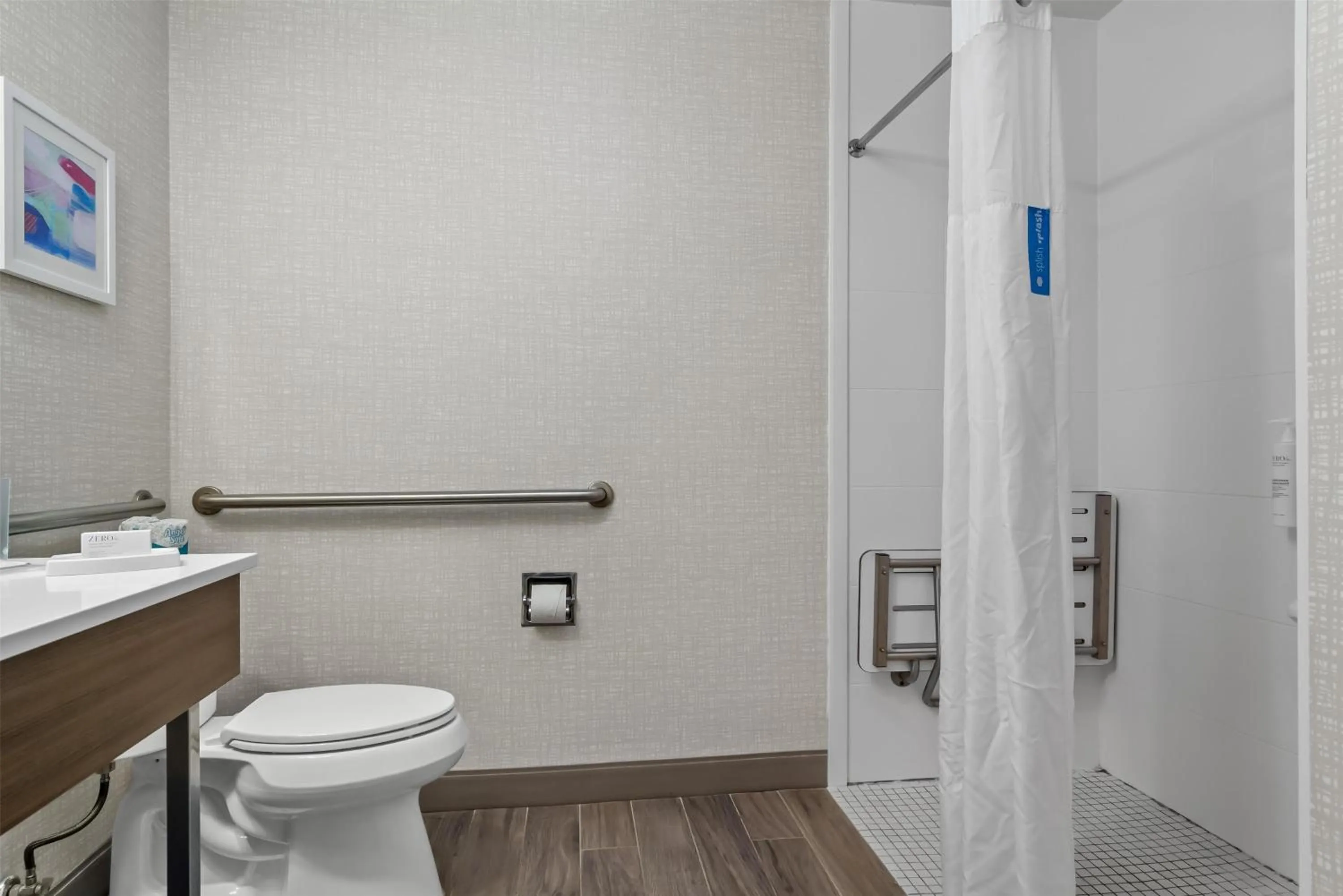 Bathroom in Hampton Inn Jacksonville Ponte Vedra