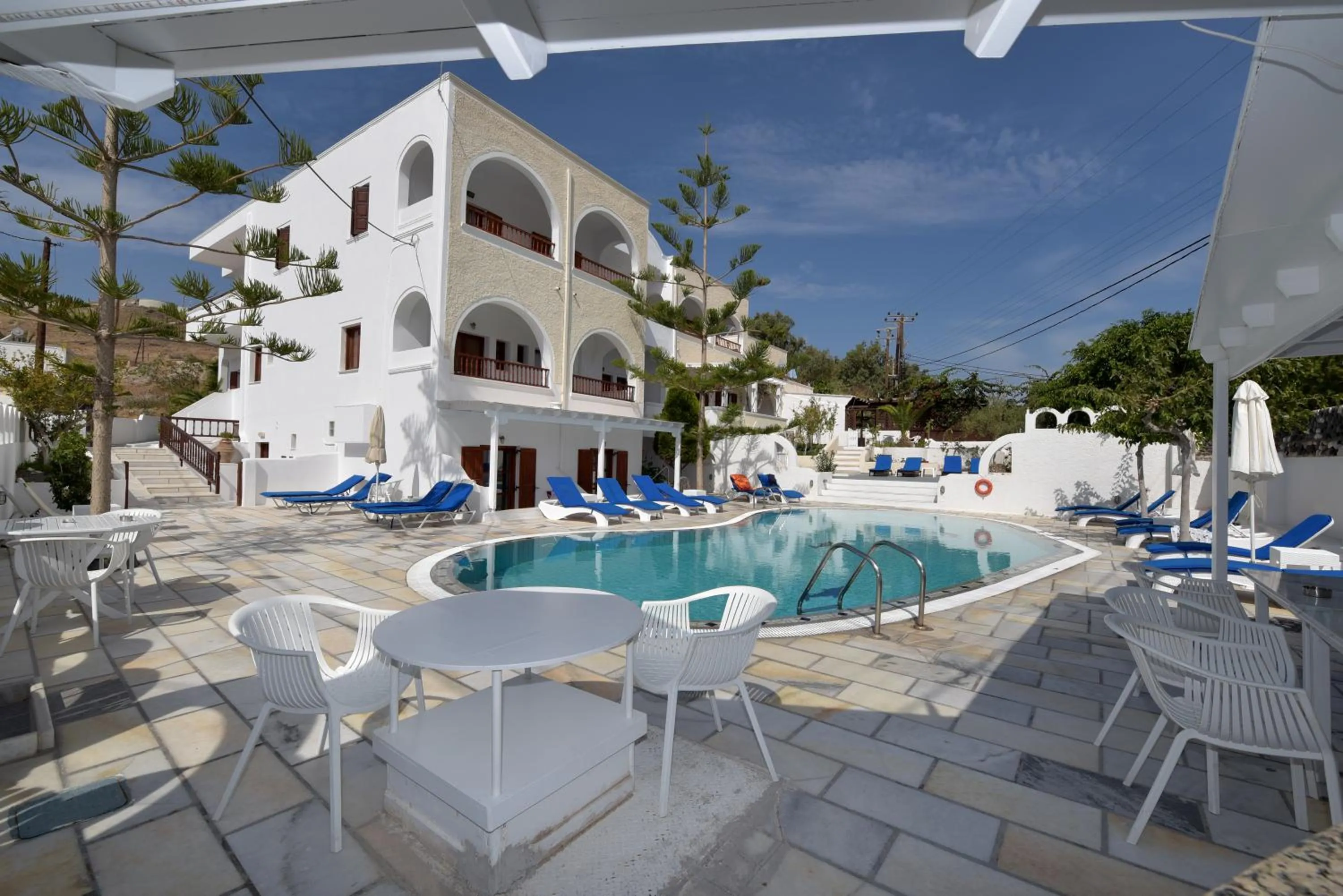 Sea view in Sunflower ApartHotel