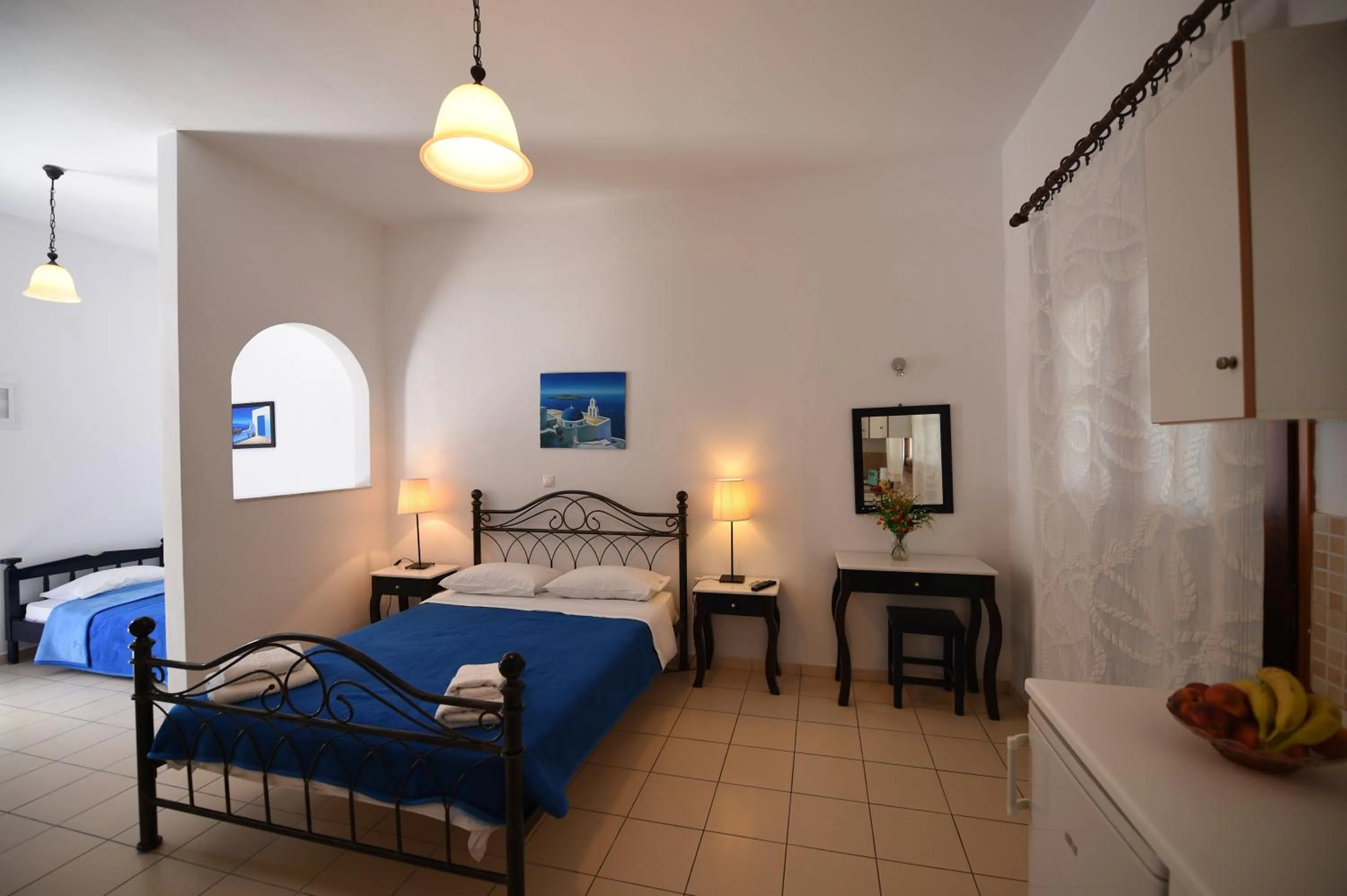 Bed in Sunflower ApartHotel