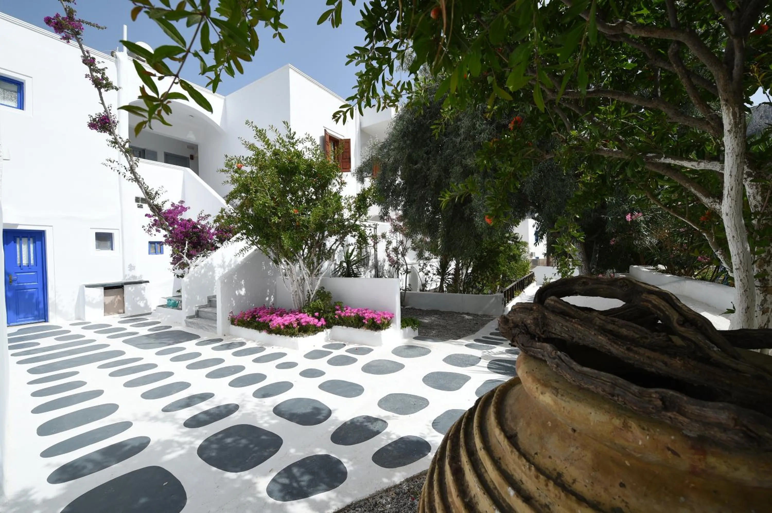 Property building in Sunflower ApartHotel