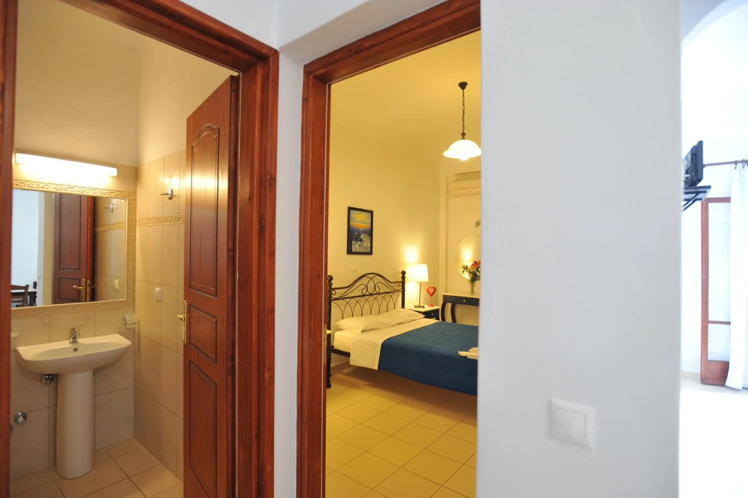 Bed in Sunflower ApartHotel