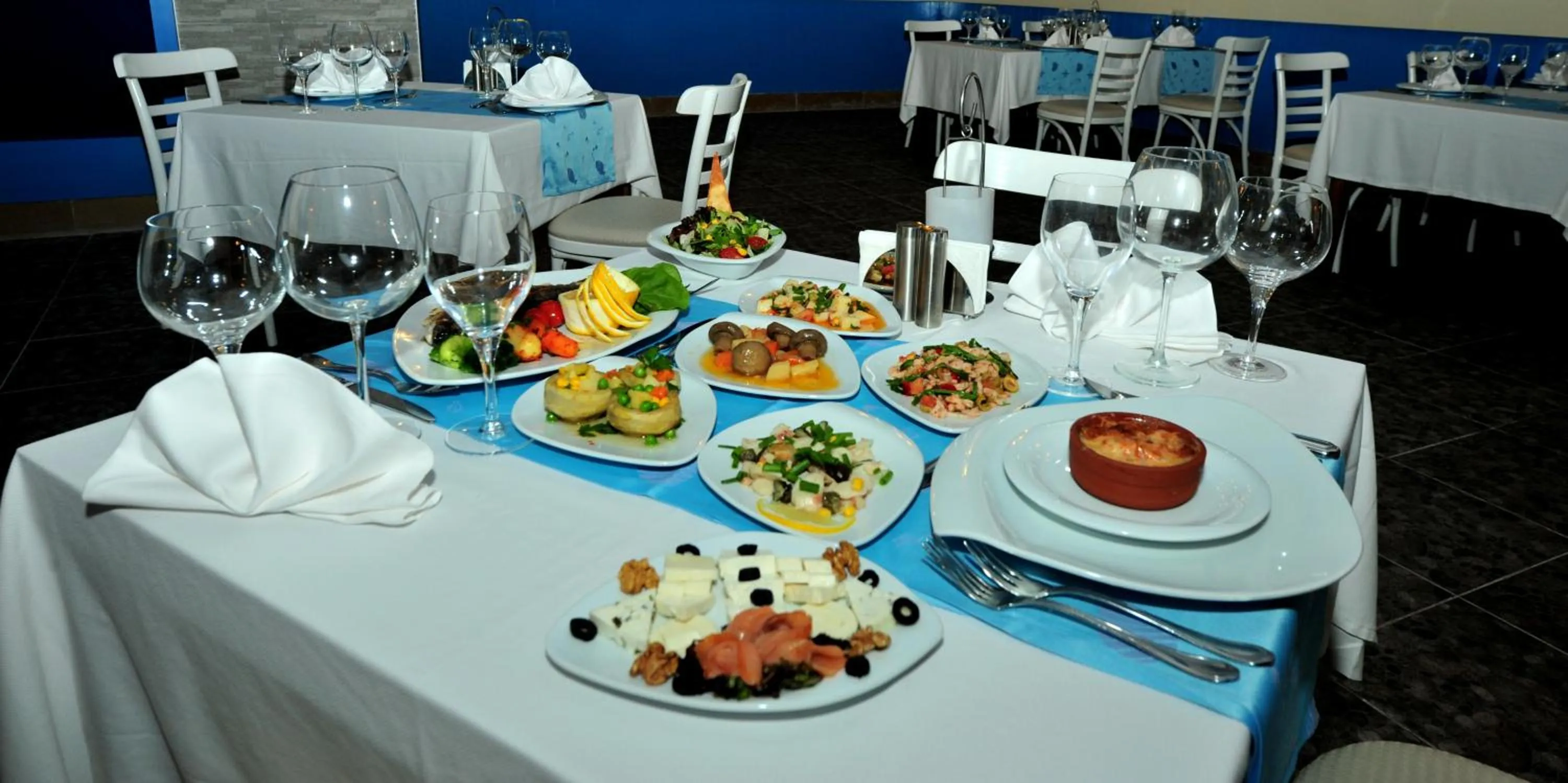 Restaurant/places to eat in Seaden Sea Planet Resort & Spa