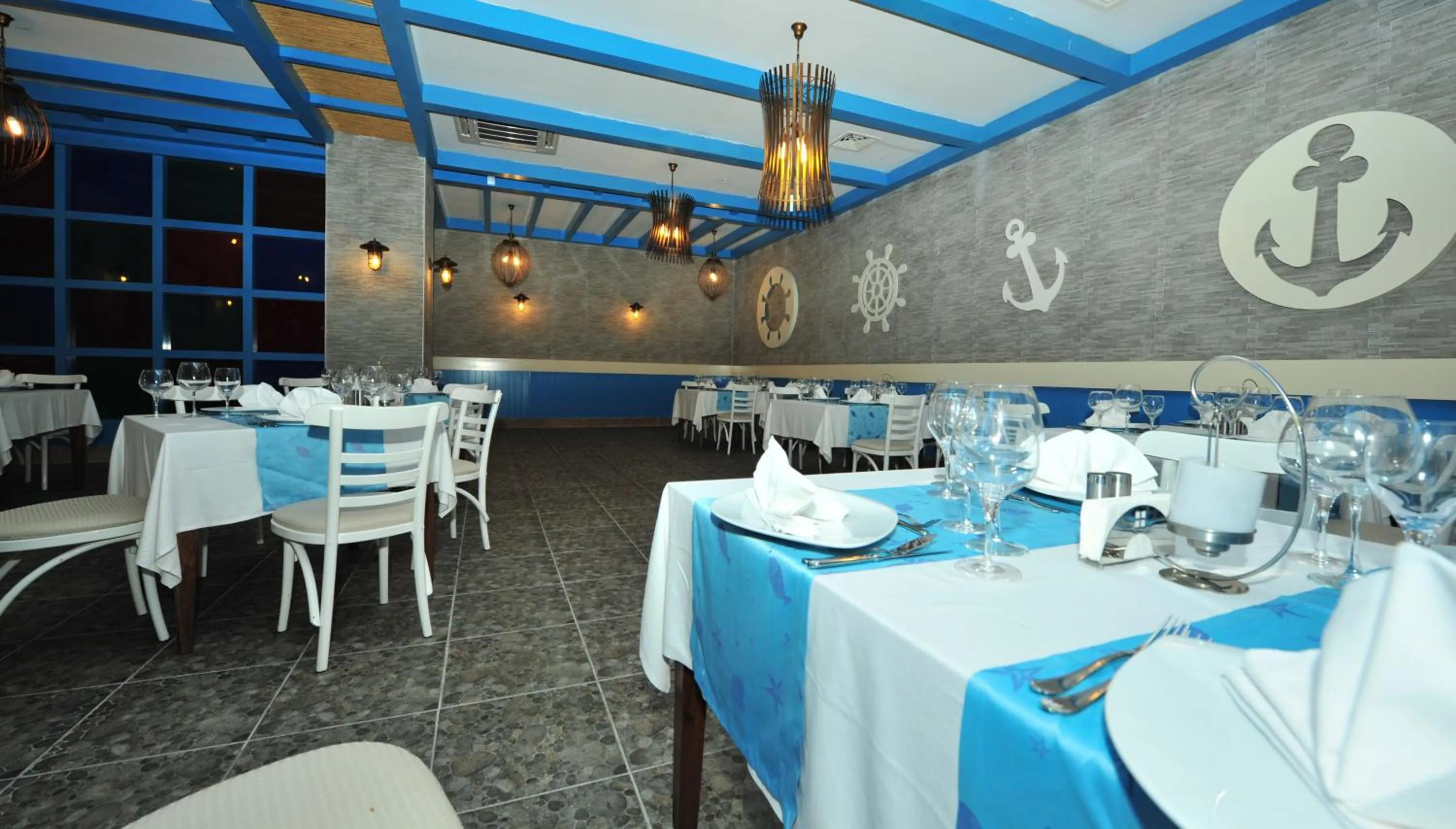 Restaurant/places to eat in Seaden Sea Planet Resort & Spa