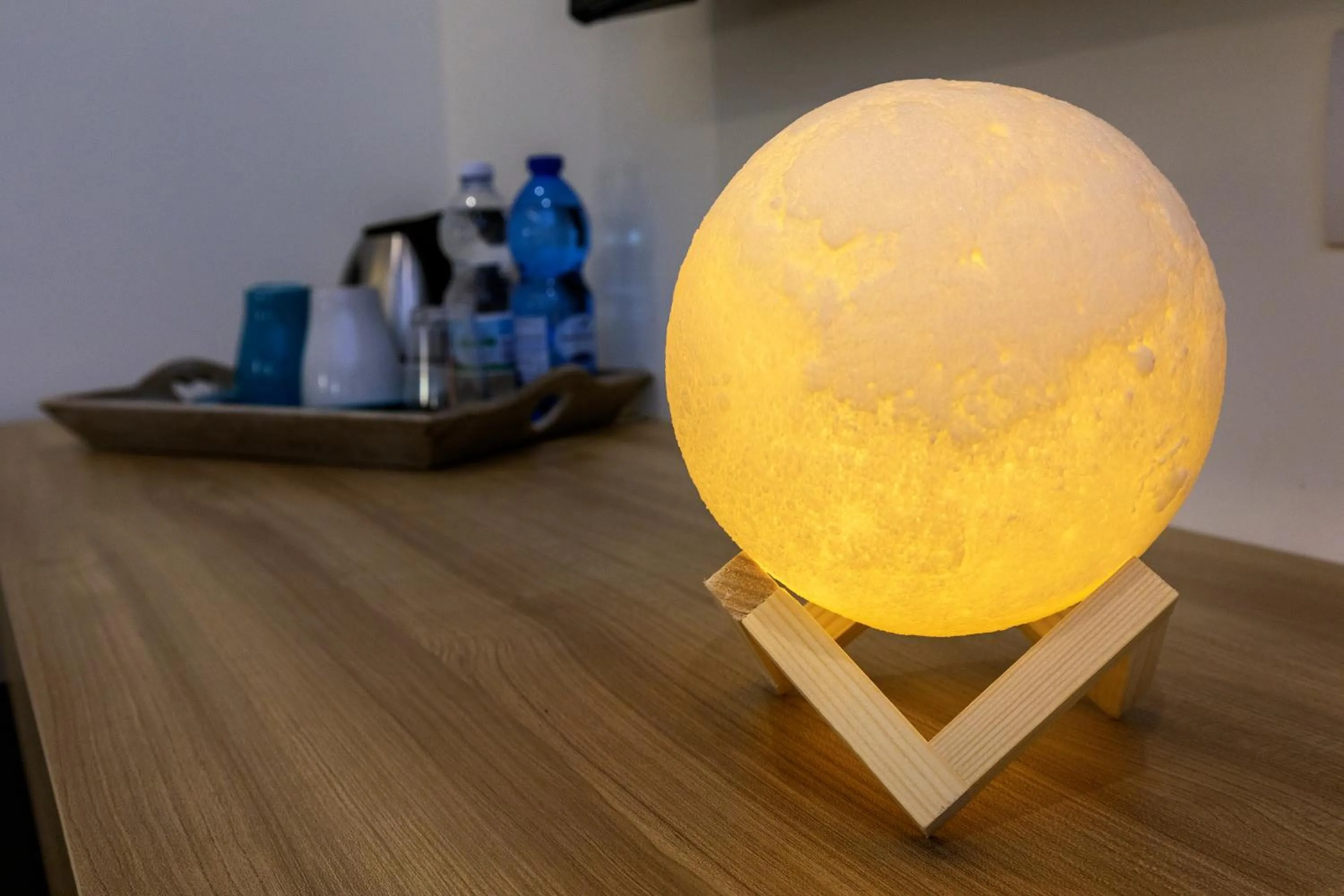 Decorative detail in Napoli Squares Suites