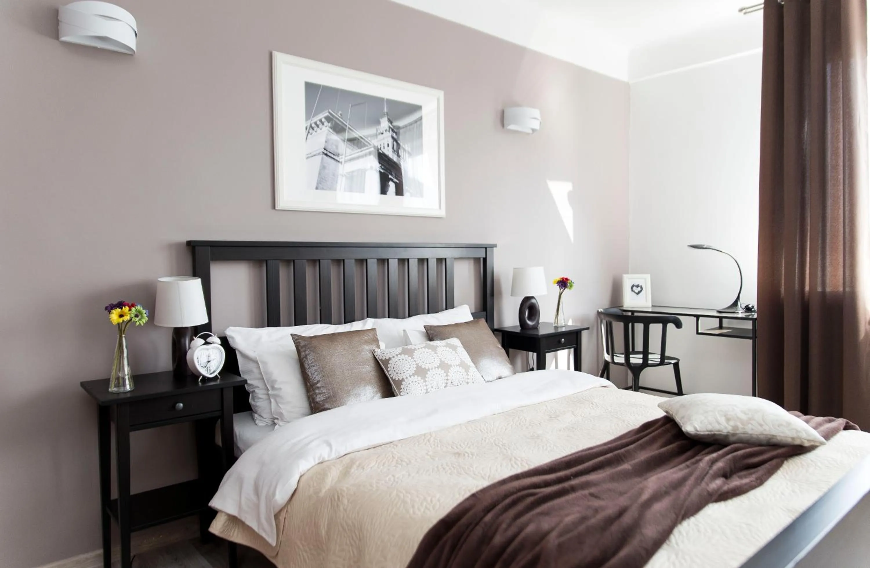 Bedroom, Bed in Warsawrent Apartamenty Centralna