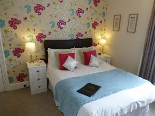Bedroom, Bed in Bryn Derwen Guest House