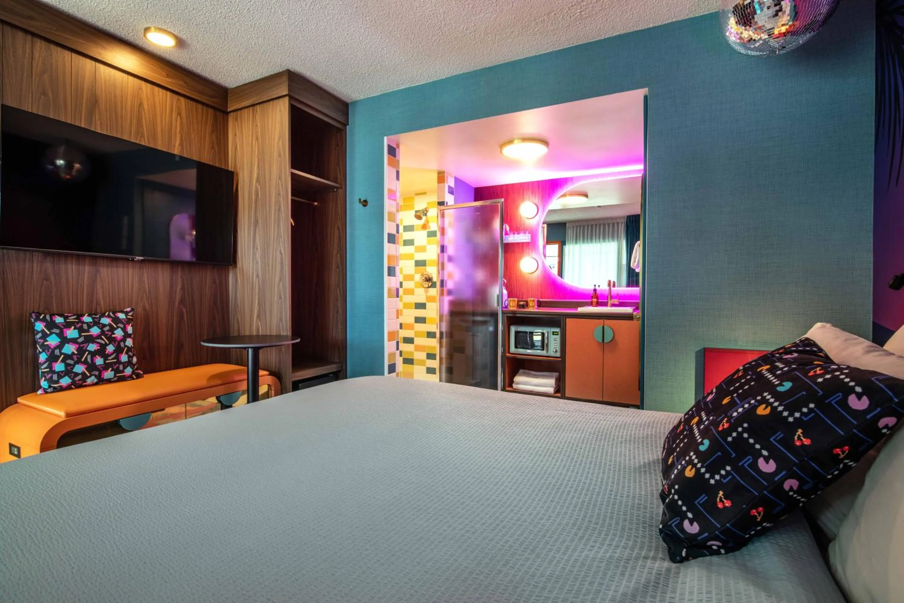 Bed in Hotel Zed Victoria