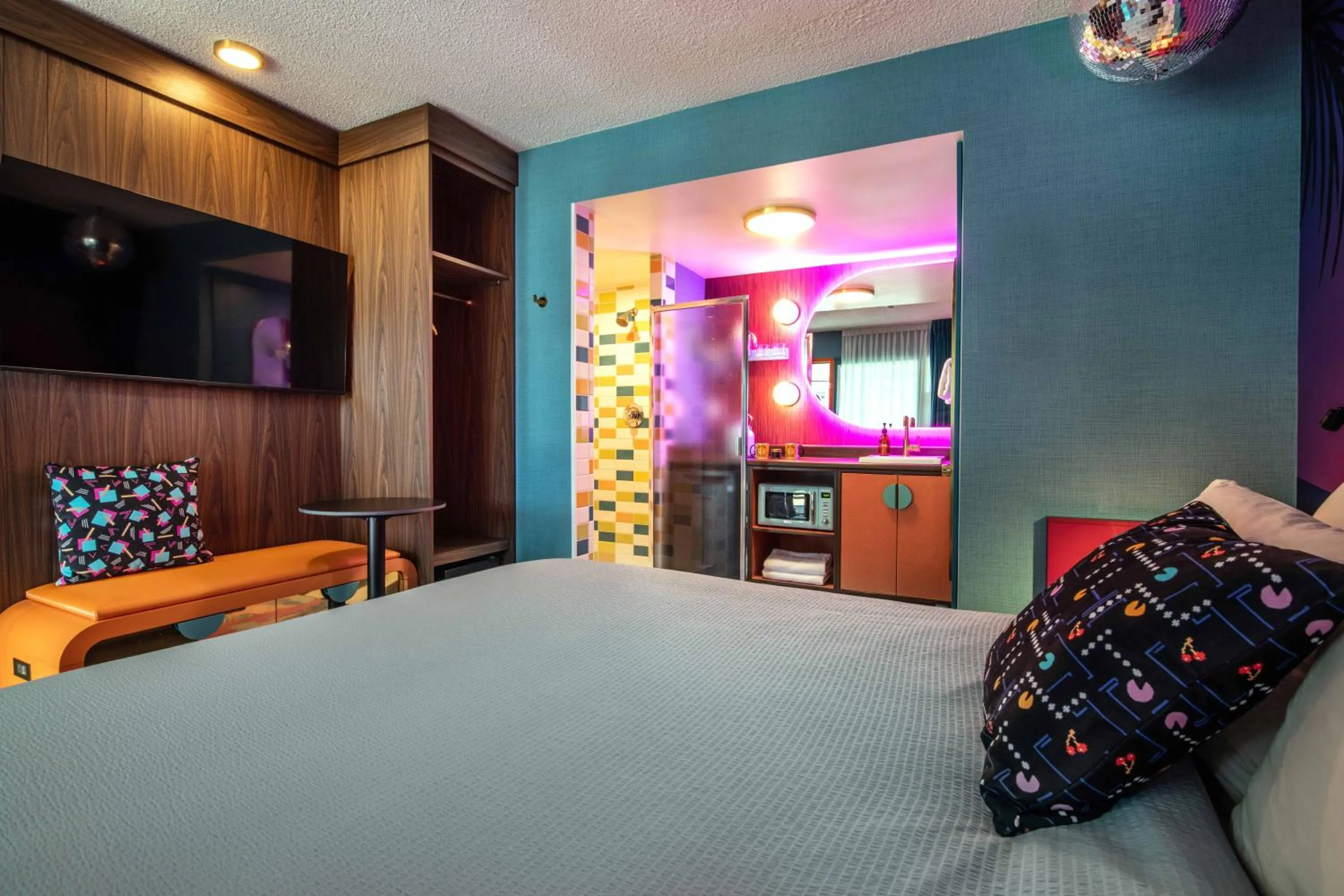 Bed in Hotel Zed Victoria