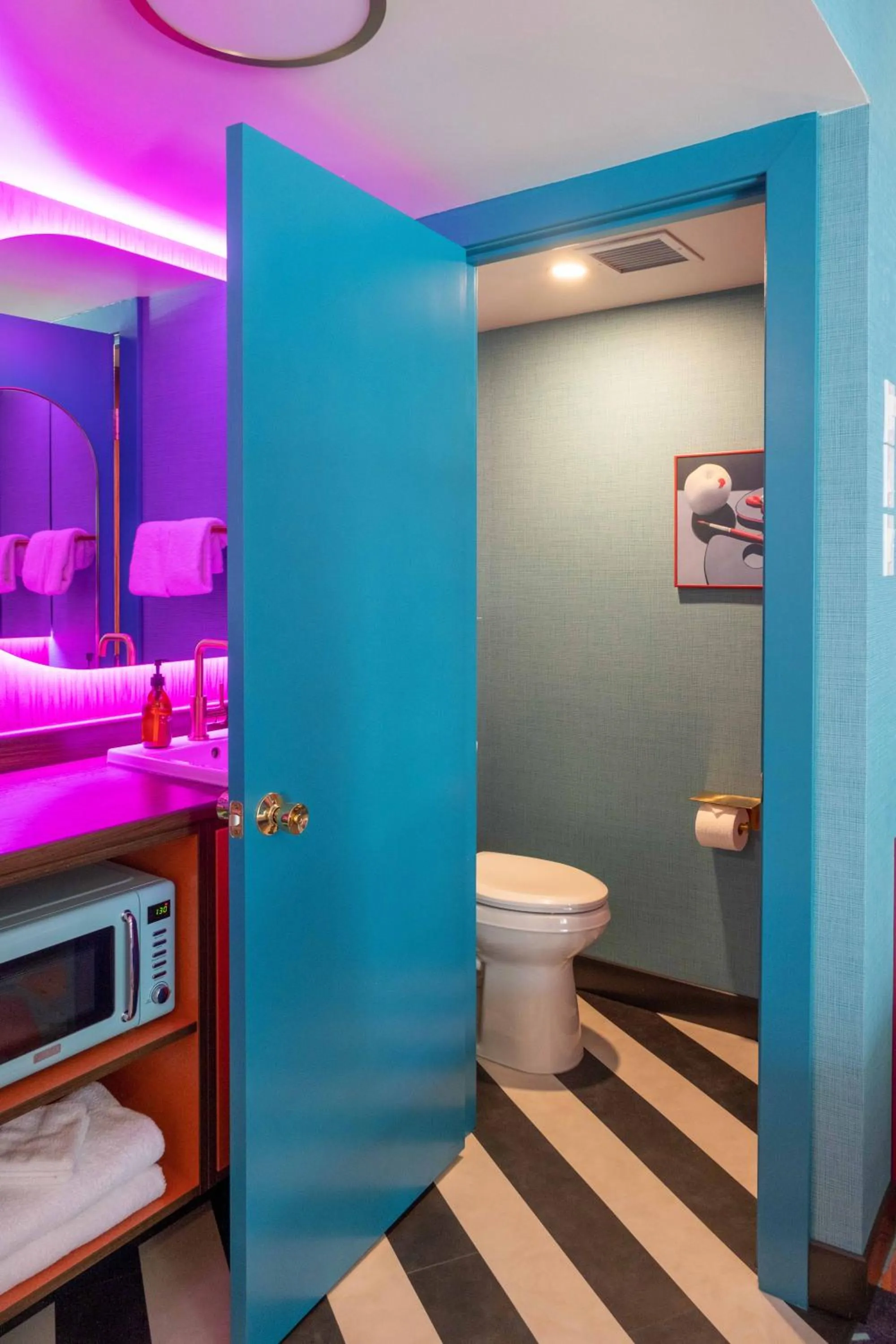 Bed in Hotel Zed Victoria