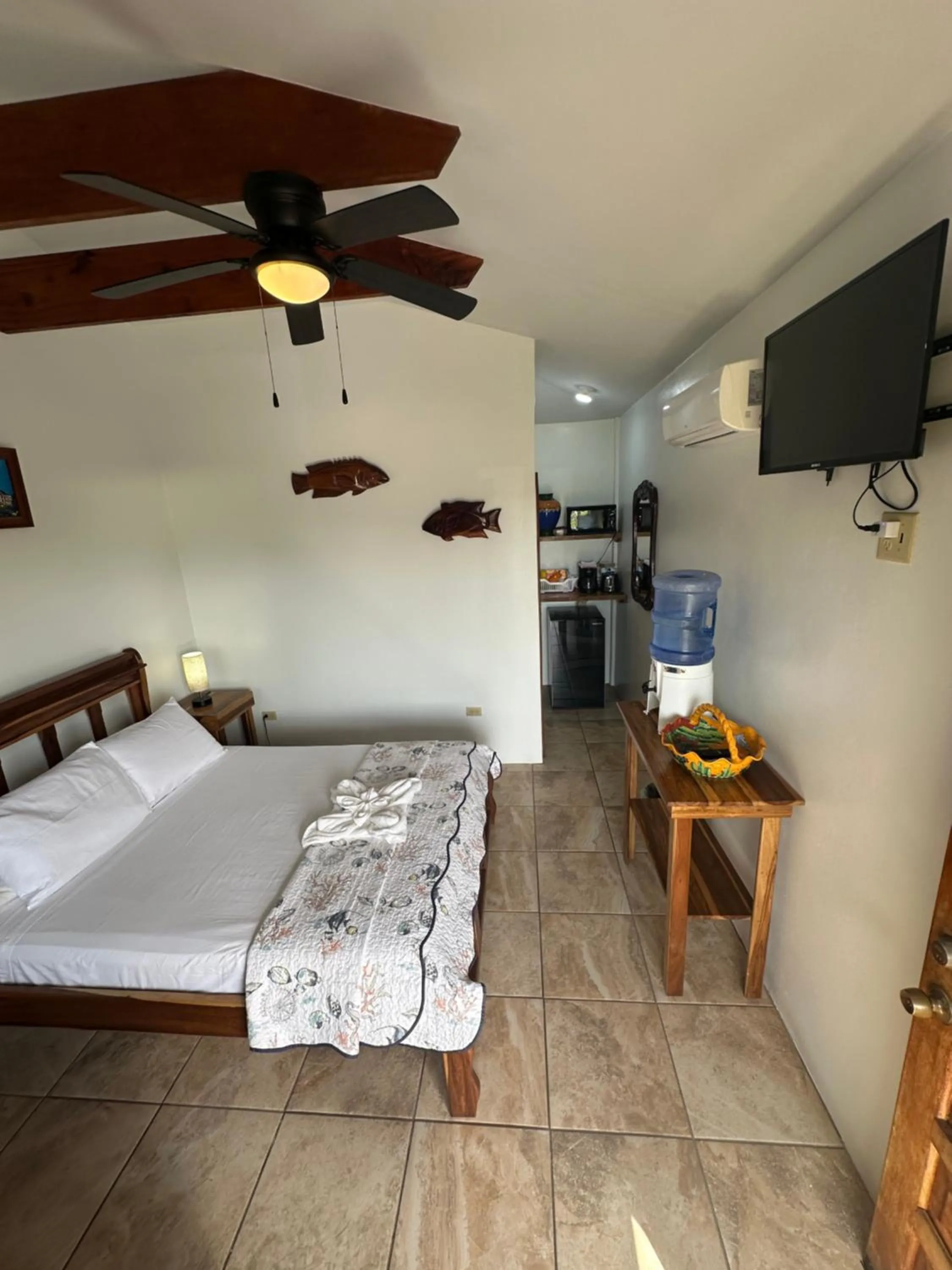Bedroom, Bed in All Seasons Belize