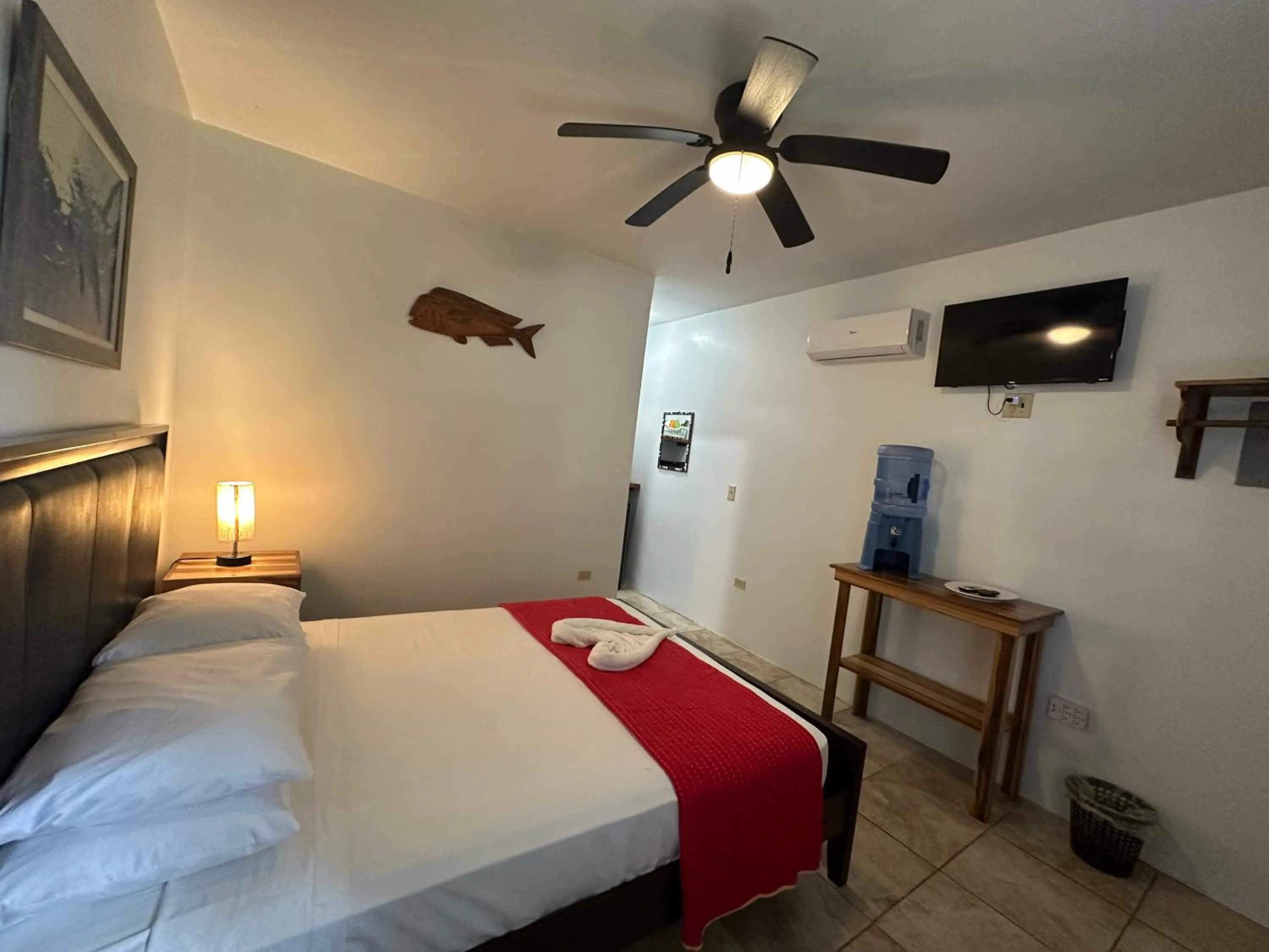TV and multimedia, Bed in All Seasons Belize