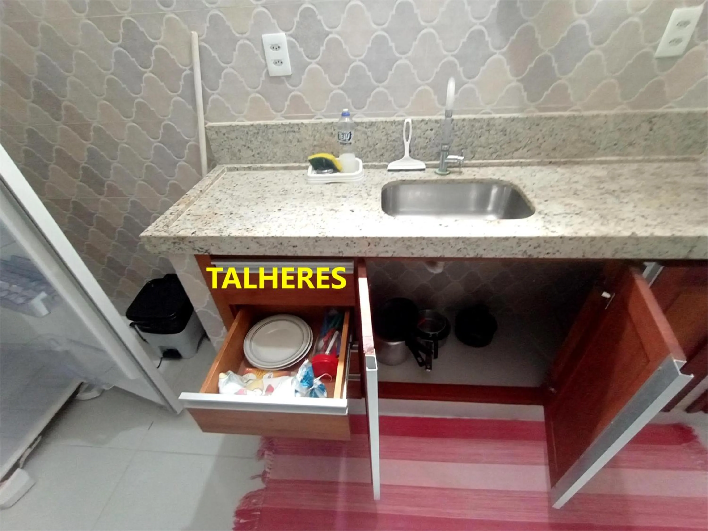 Kitchen or kitchenette in Pousada Lagoa Flat