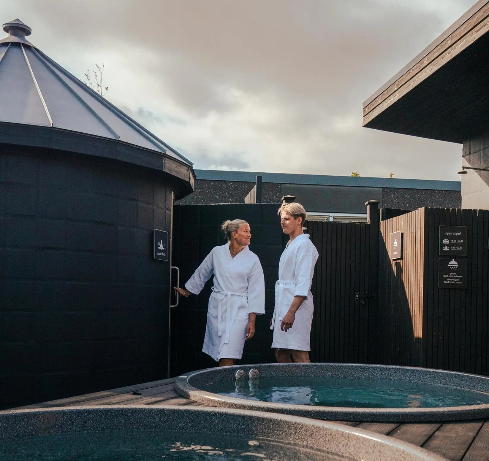 Steam room in INNI - Boutique apartments