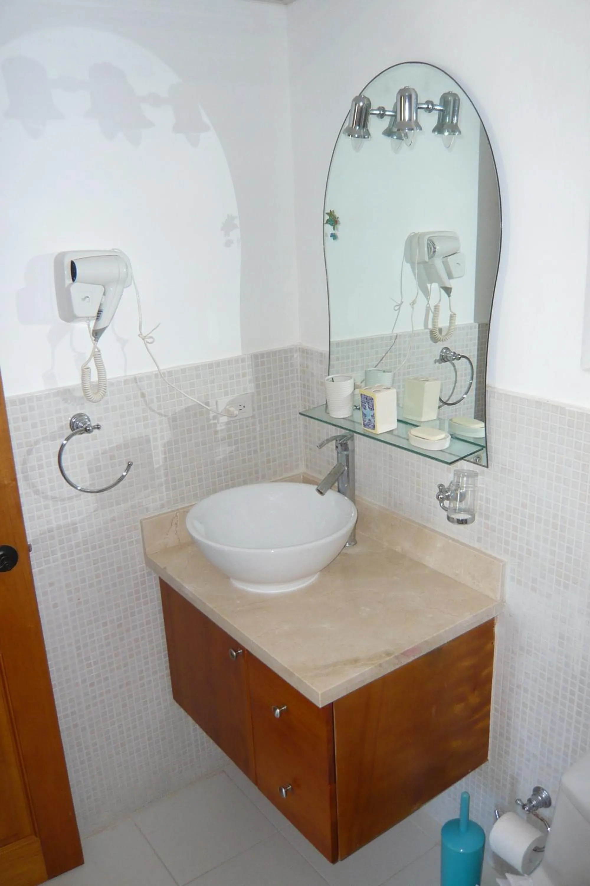 Cadaques Caribe Boulevard Dominicus Americanus Carretera a Bayahibe Vel 206