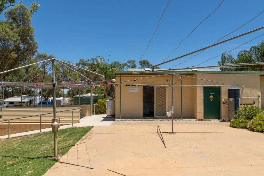 Property building in Paringa Caravan Park