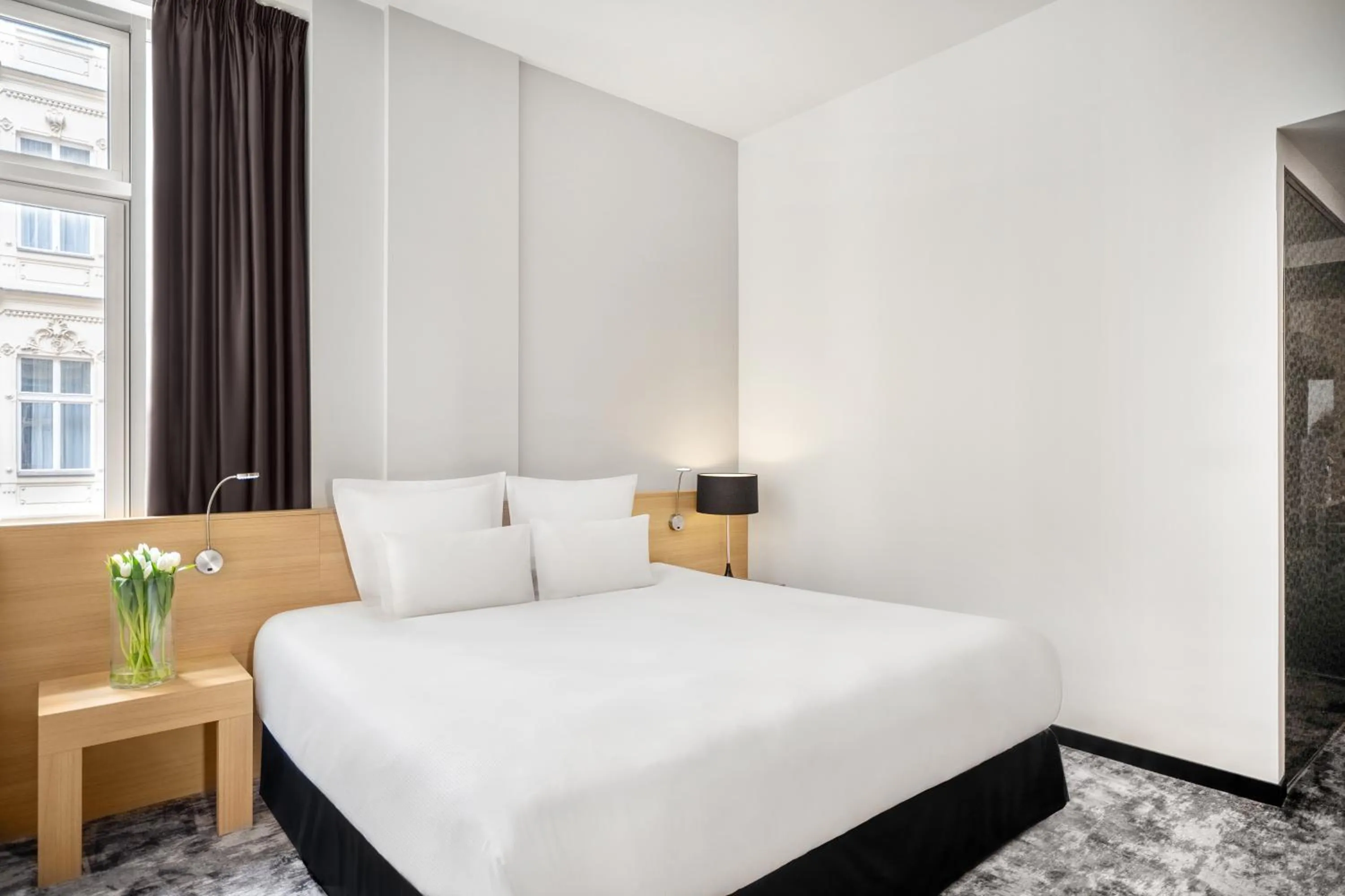 Bedroom, Bed in Nemzeti Hotel Budapest - MGallery Collection