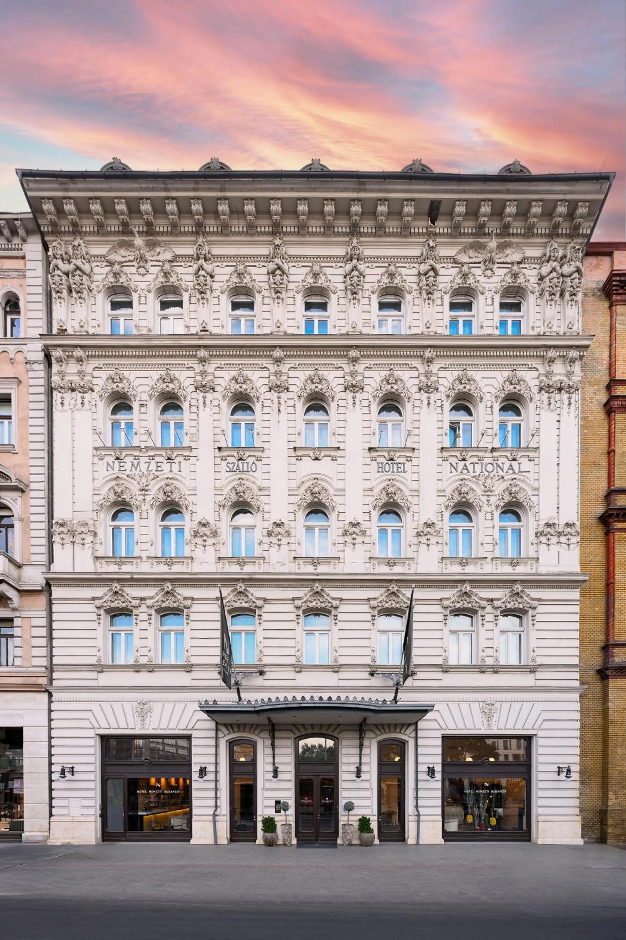 Facade/entrance in Nemzeti Hotel Budapest - MGallery Collection