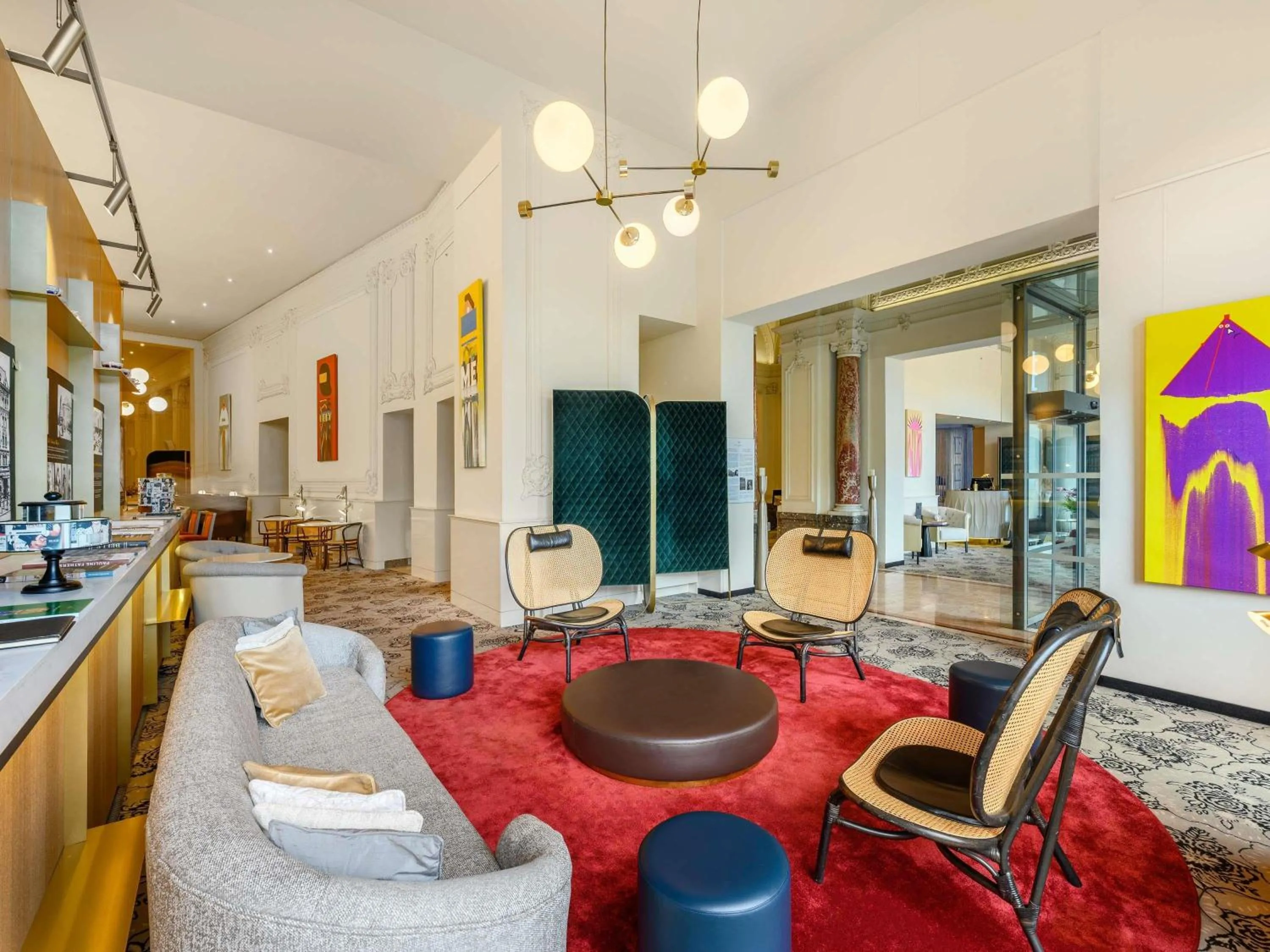 Lounge or bar in Nemzeti Hotel Budapest - MGallery Collection